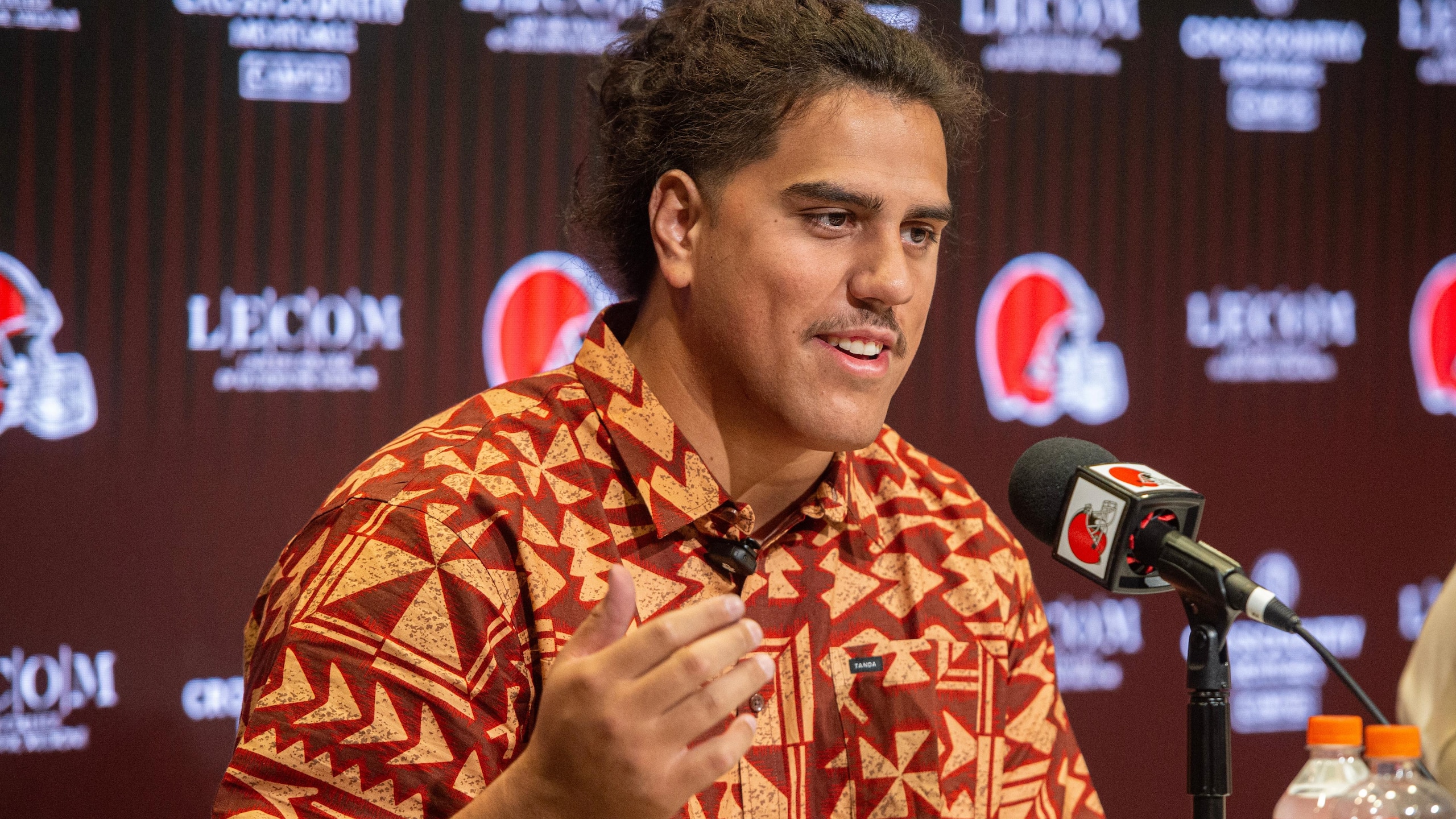 Browns Draft Football
