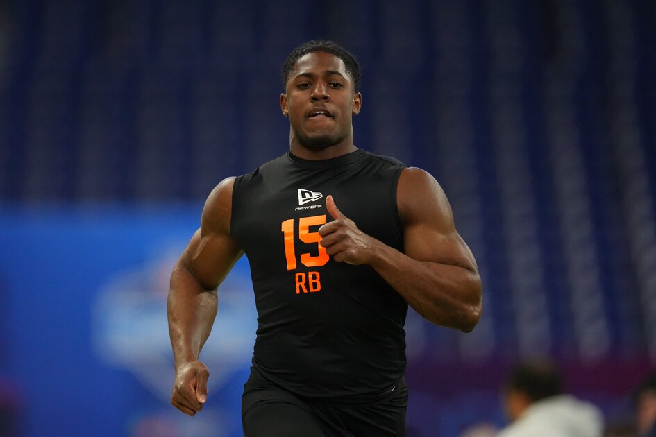 Seahawks Draft Kenneth Walker's Replacement for Super Bowl Defense in ...