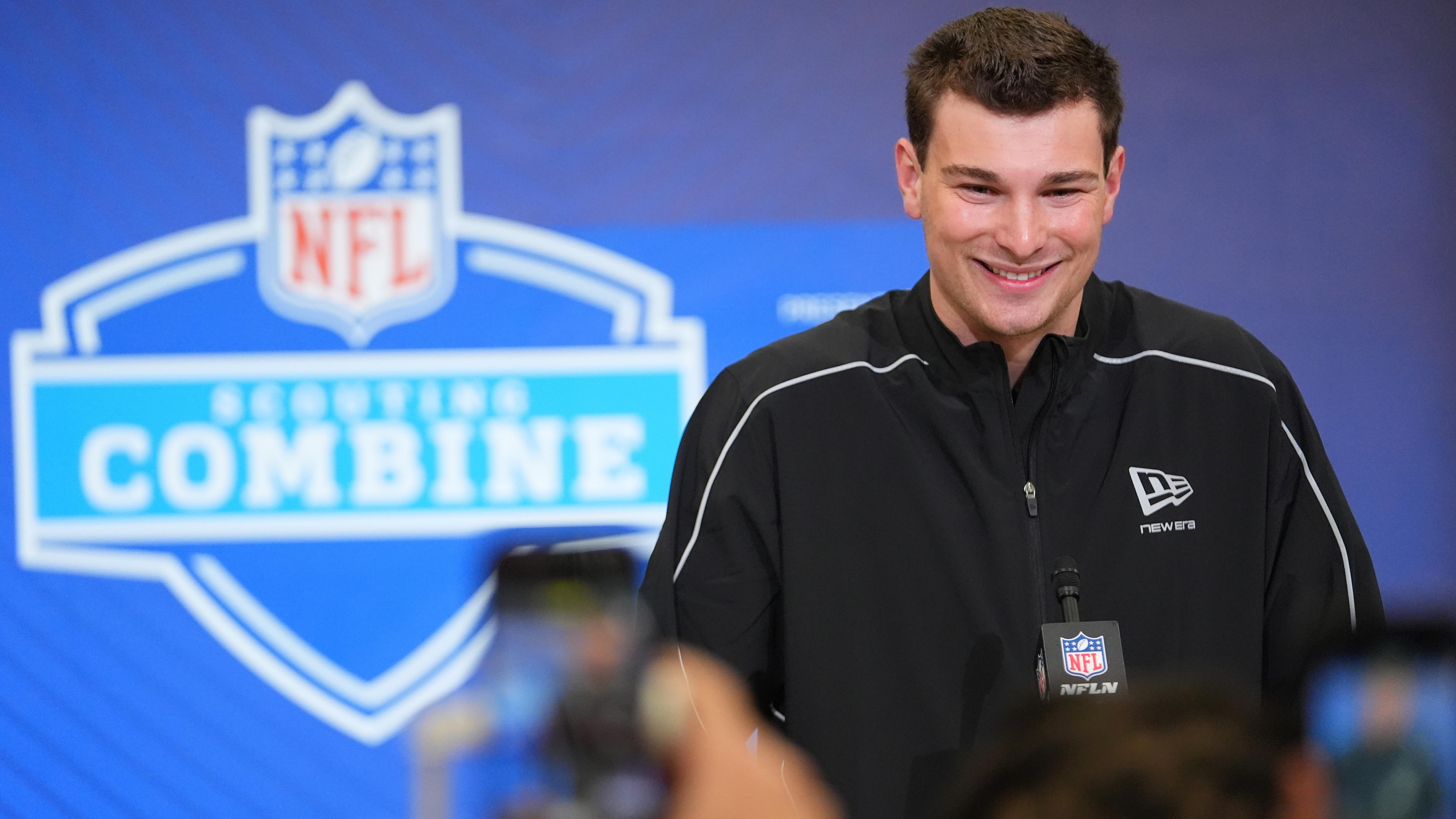 NFL Mock Draft 2.0 Football