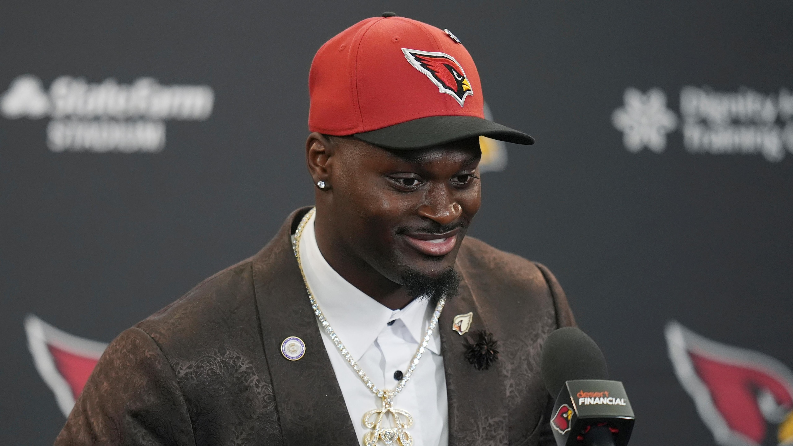 Cardinals Love Football