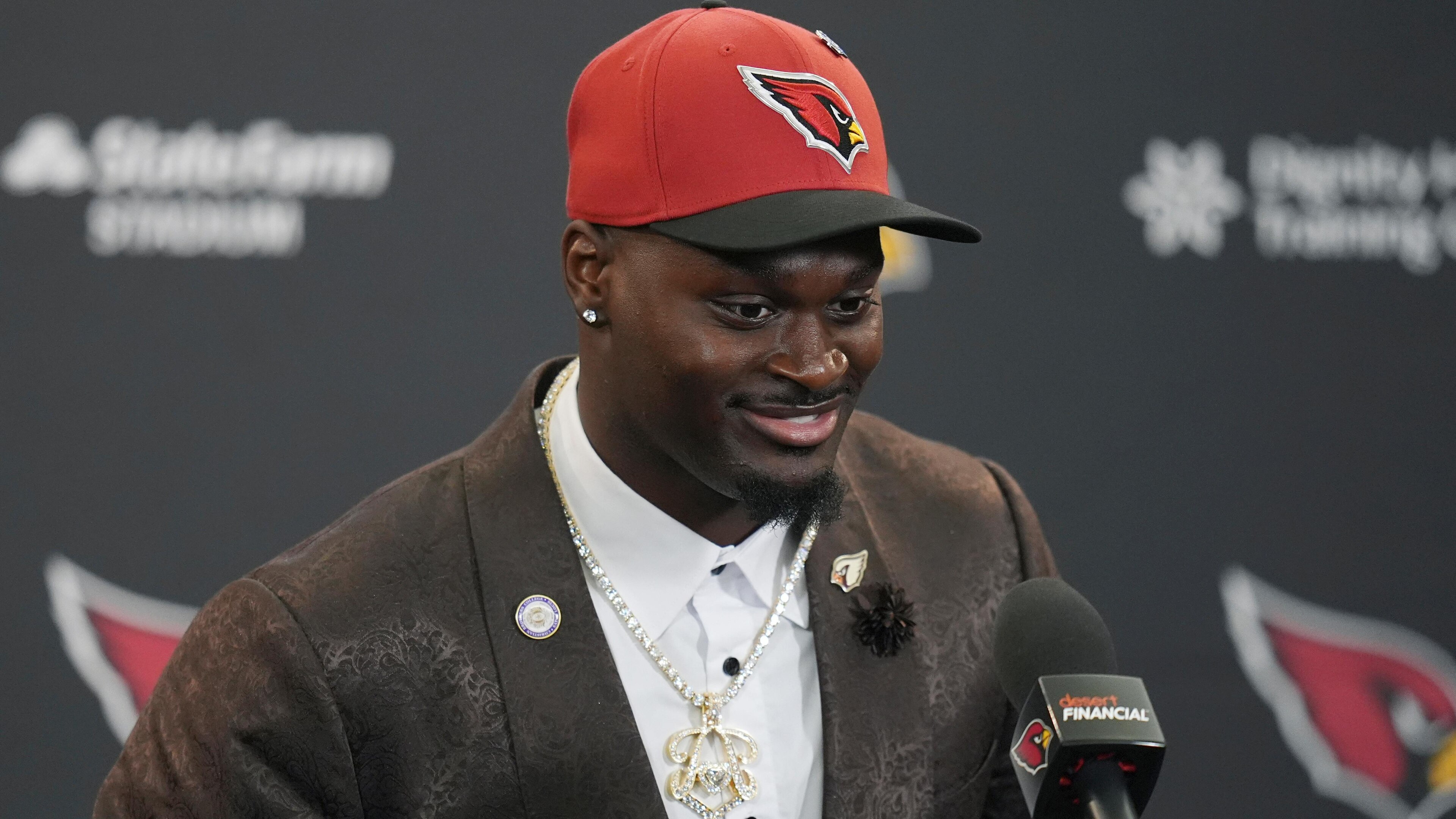 Cardinals Love Football