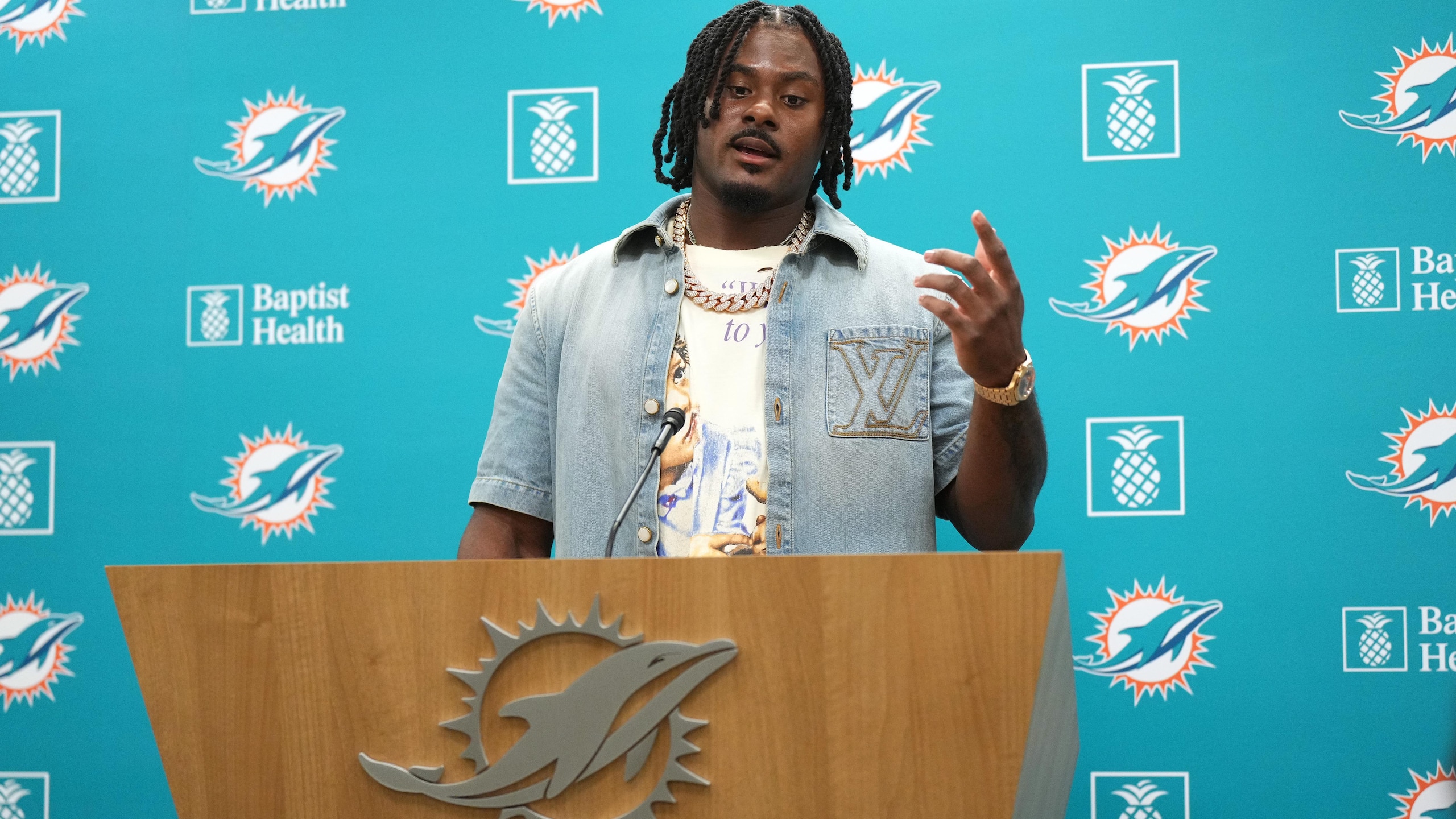 Dolphins Willis Football
