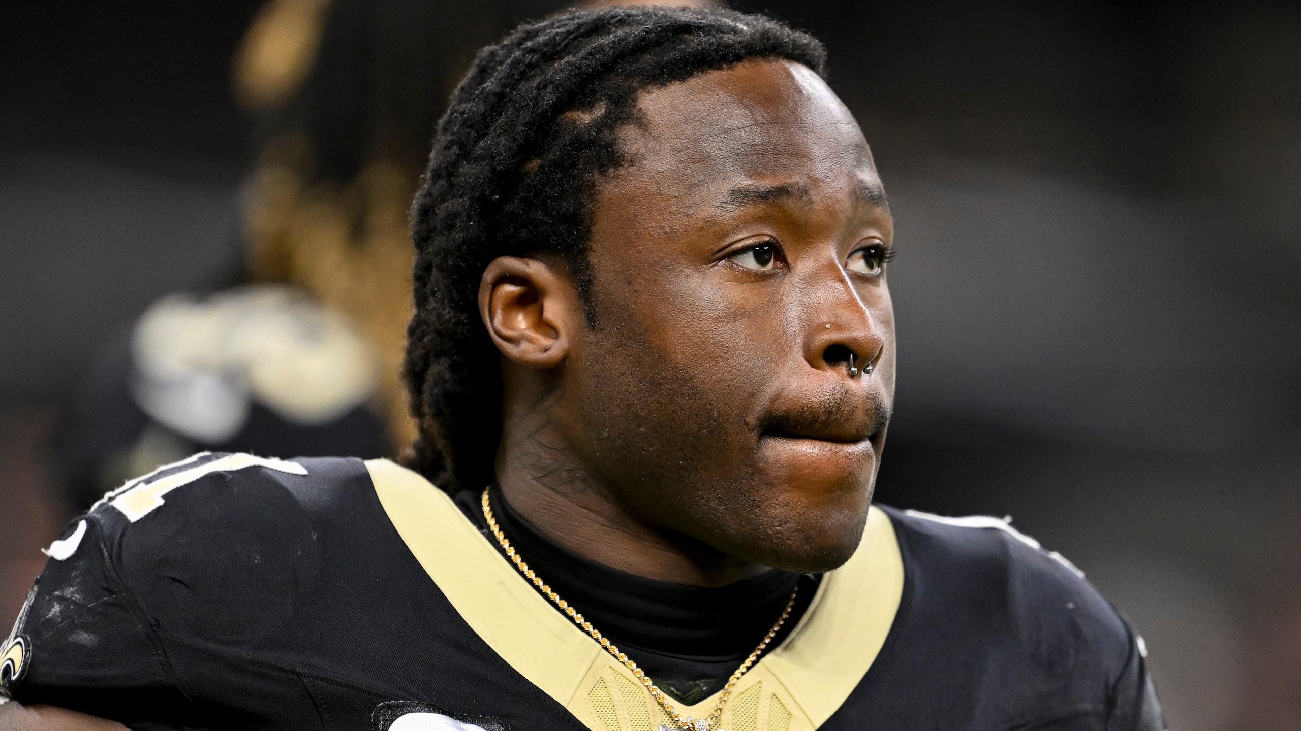 Patriots Saints Football