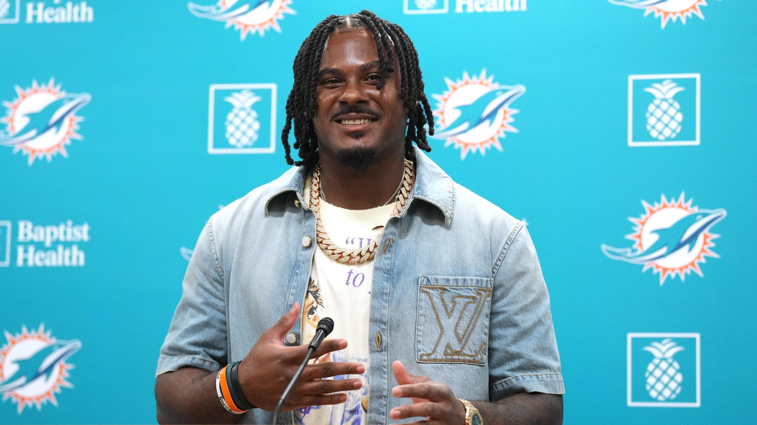 Dolphins Willis Football