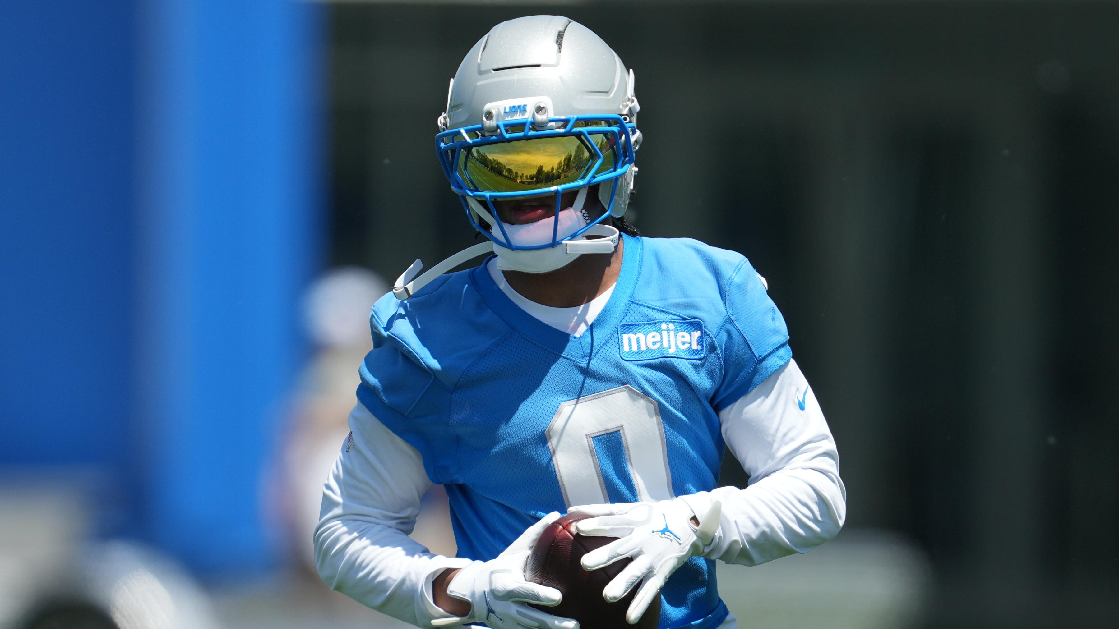 Lions Football