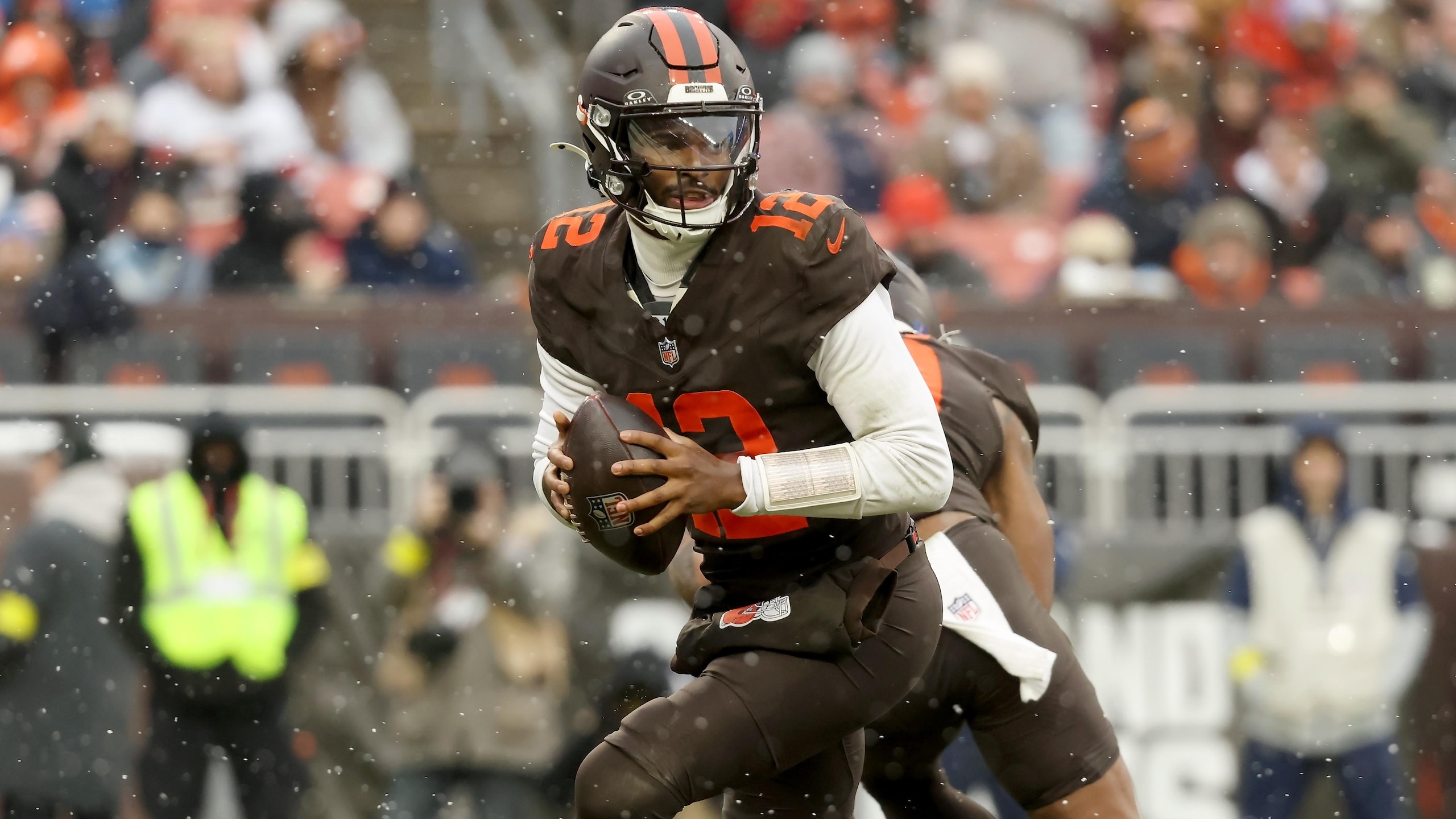 Titans Browns Football