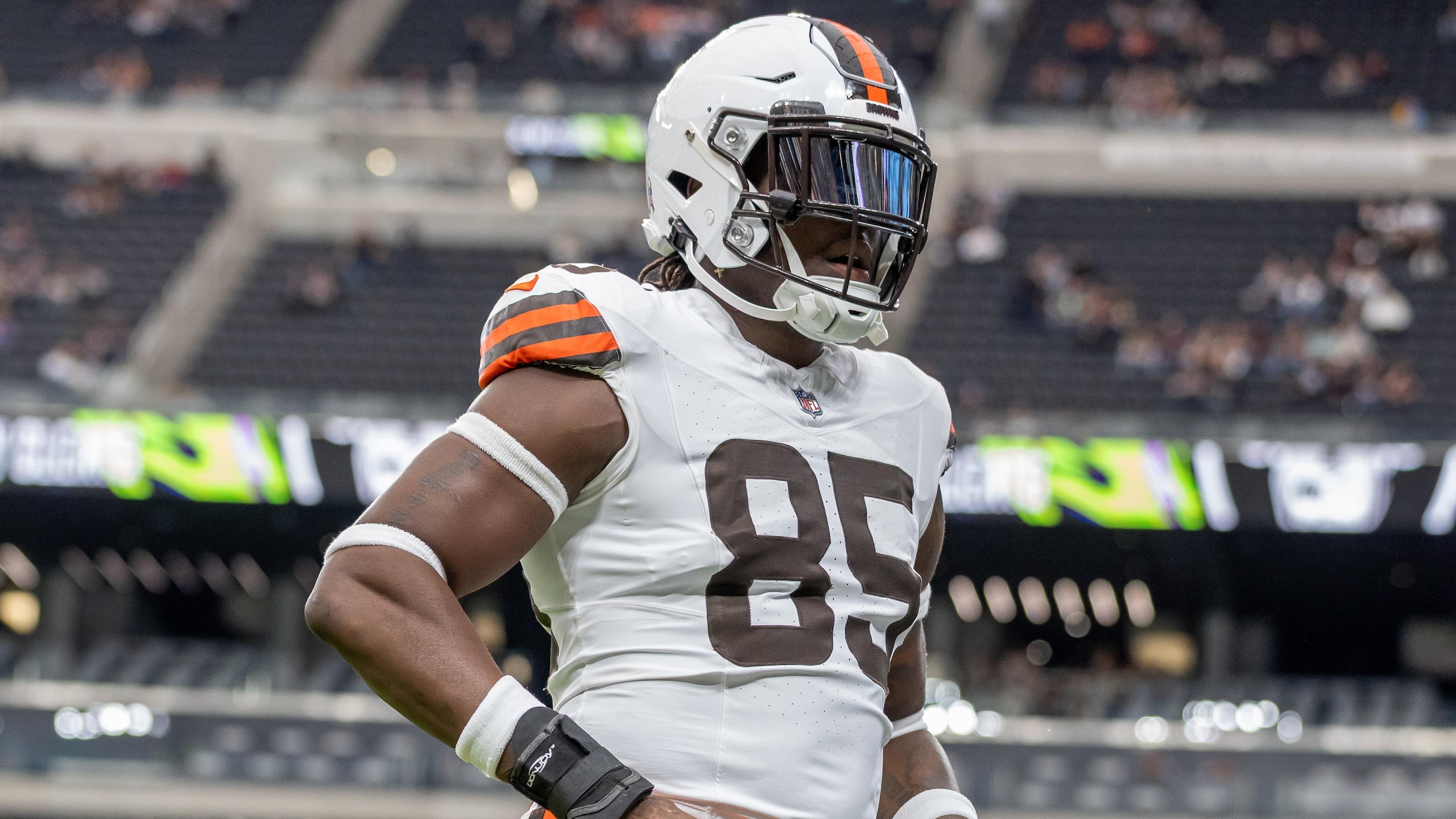 Browns Raiders Football