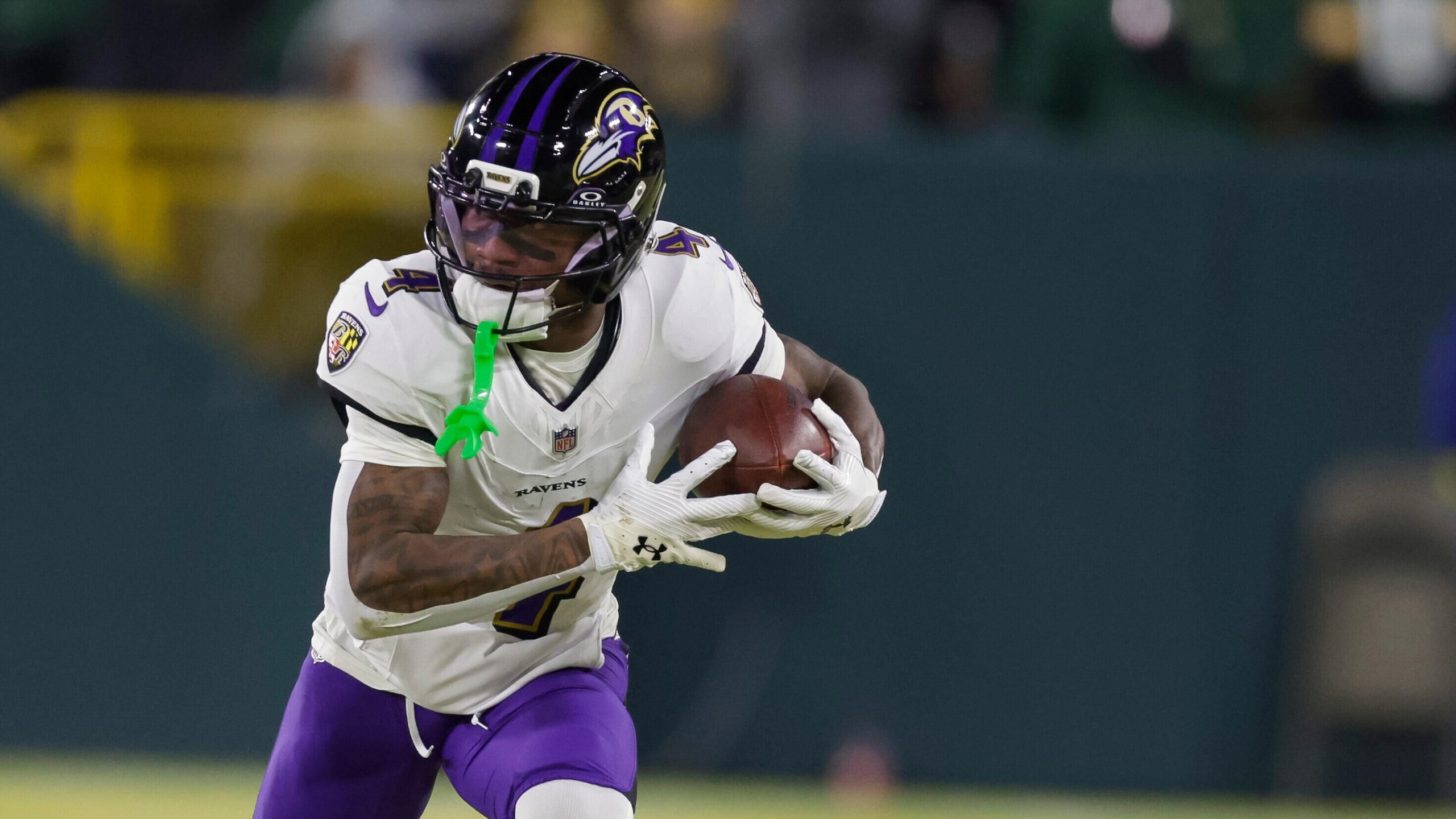Ravens Packers Football