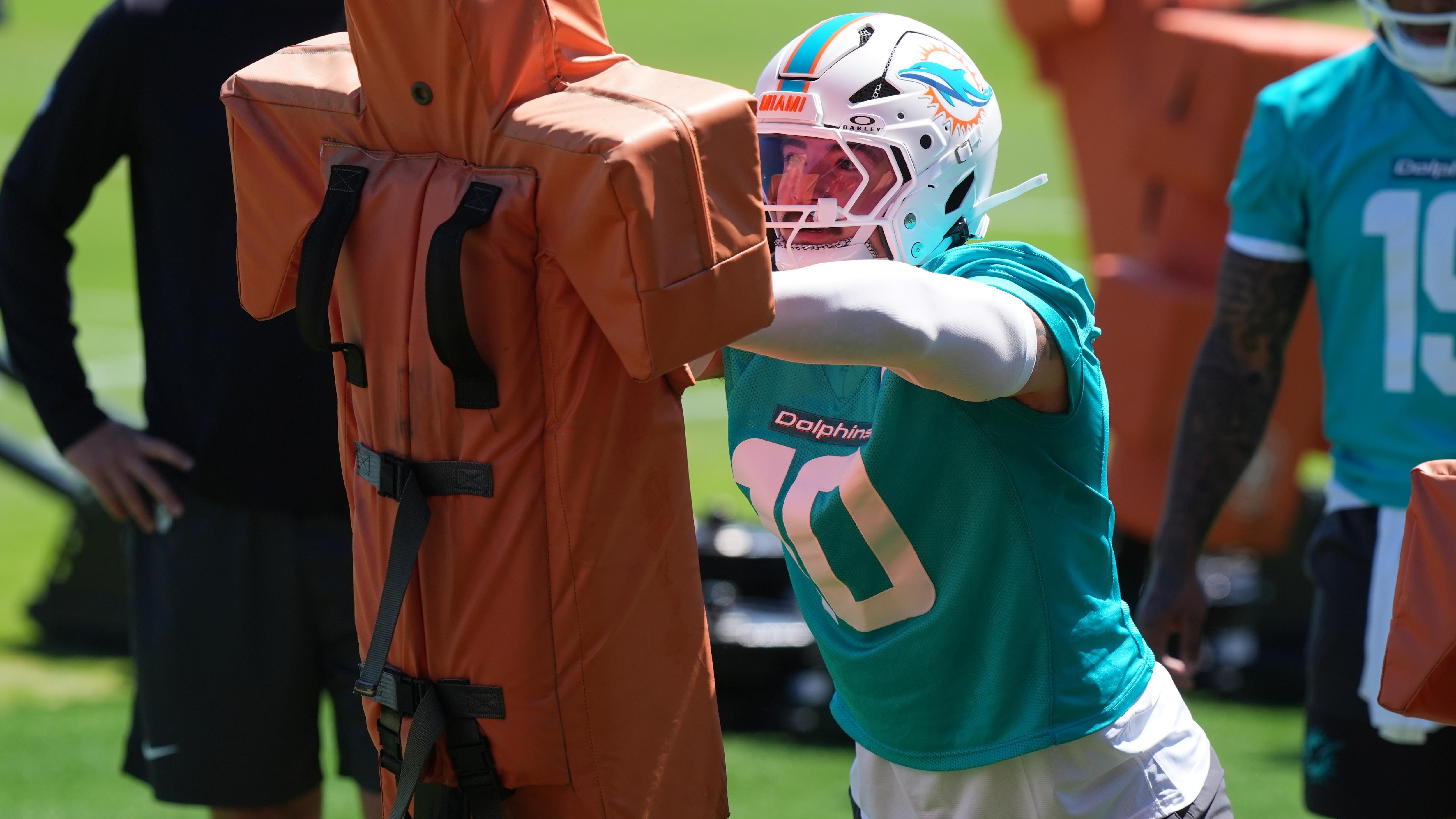 Dolphins Rookies Football