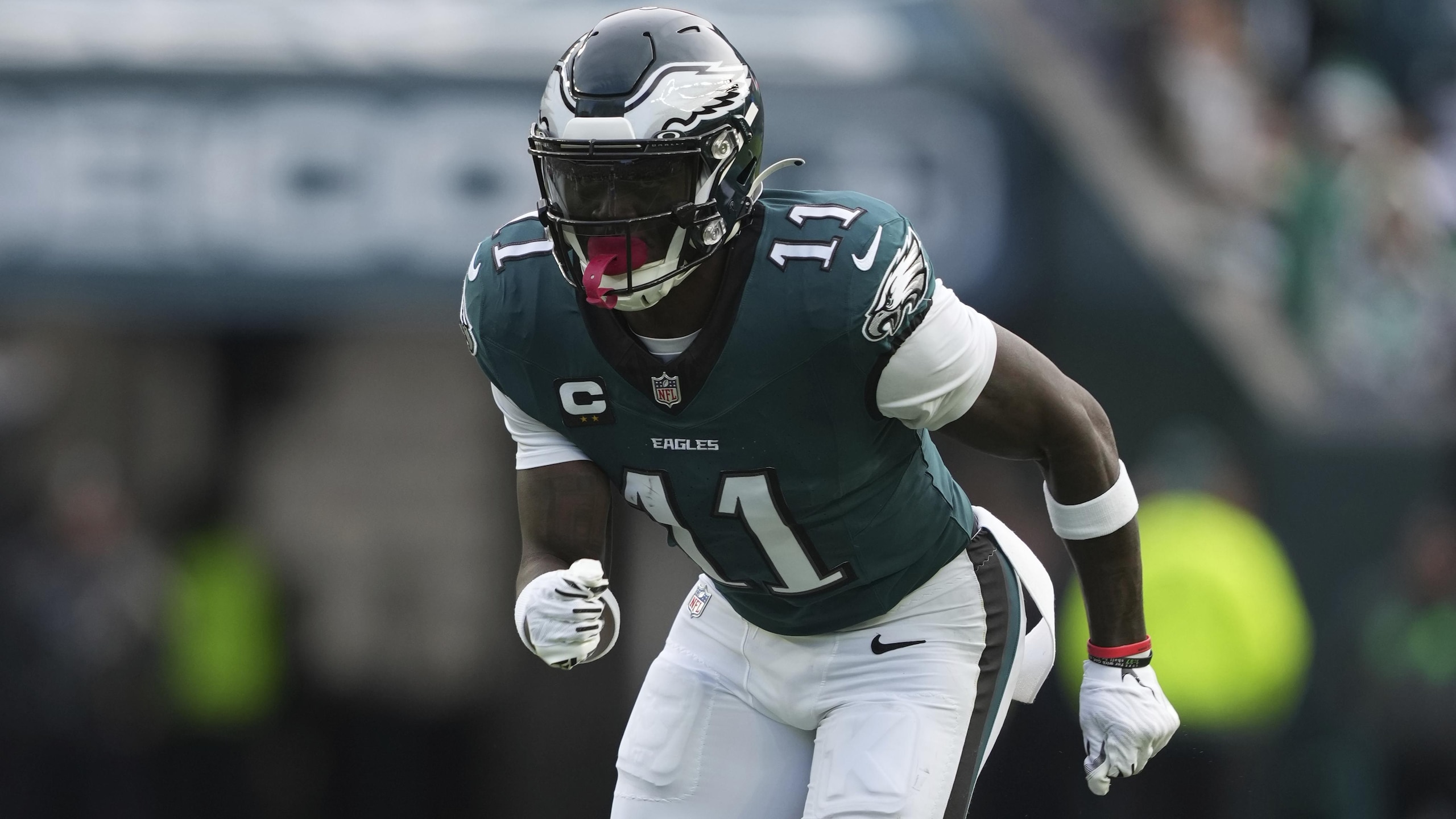 Panthers Eagles Football