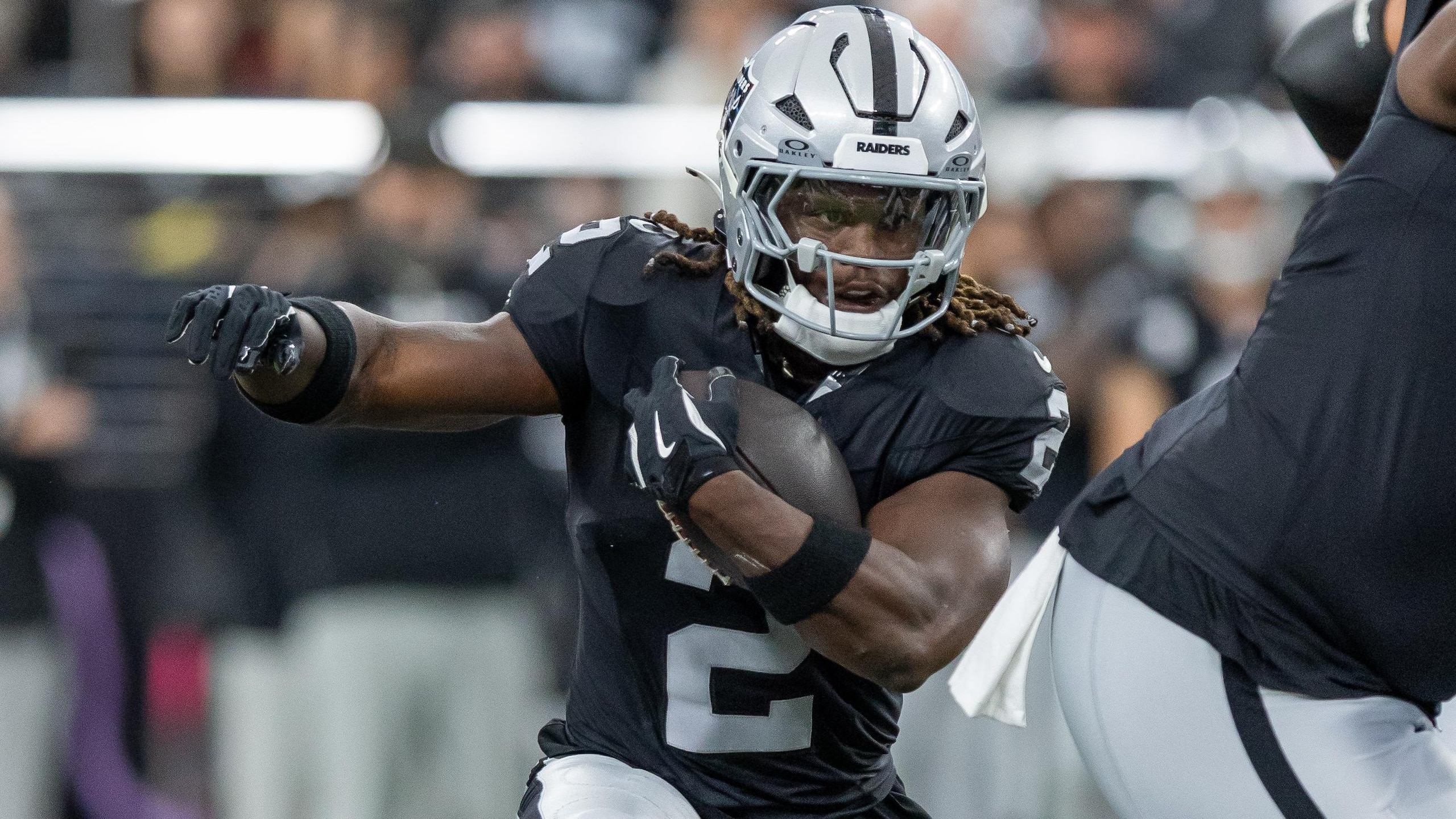 Chiefs Raiders Football