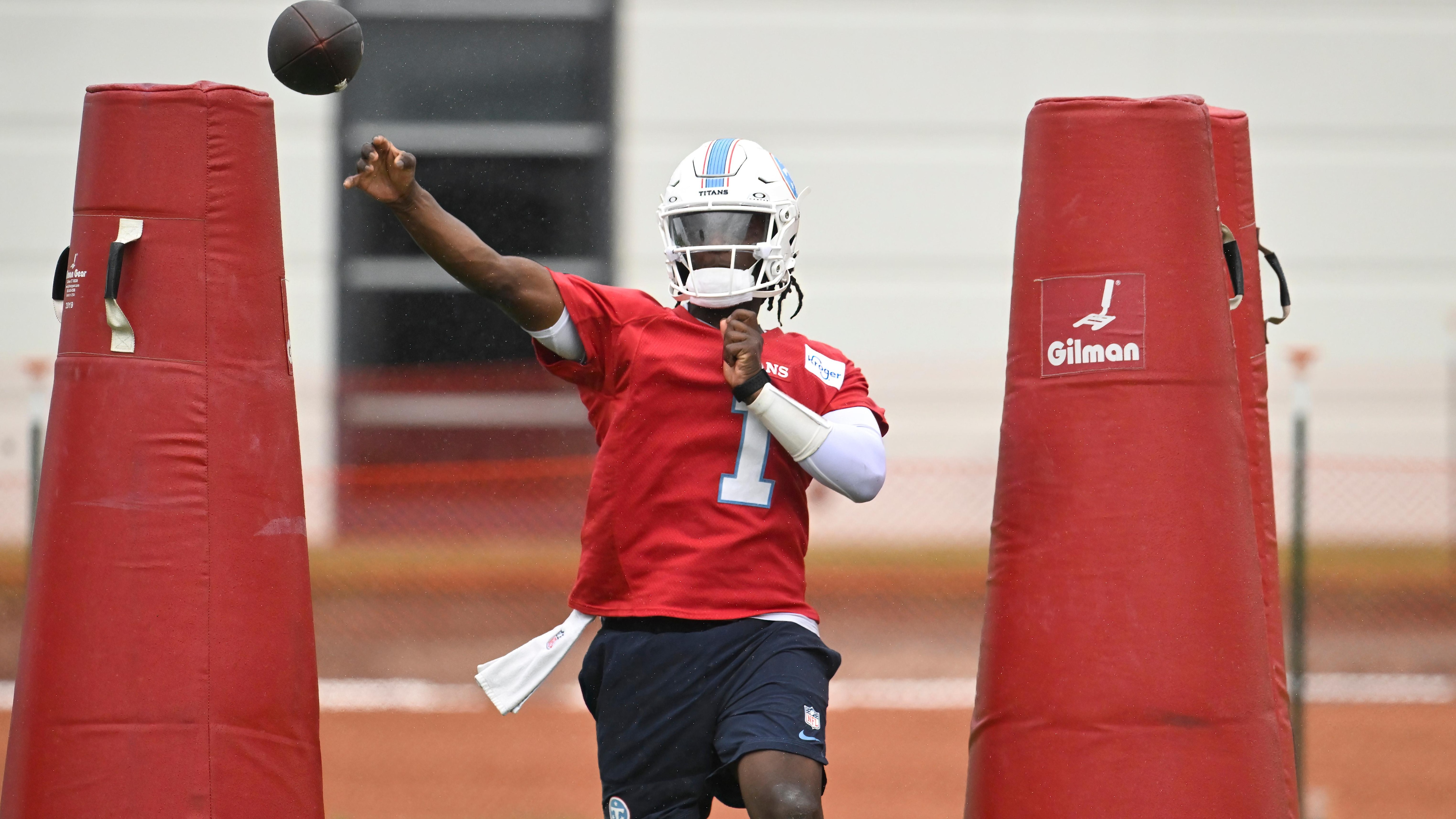 Titans Football