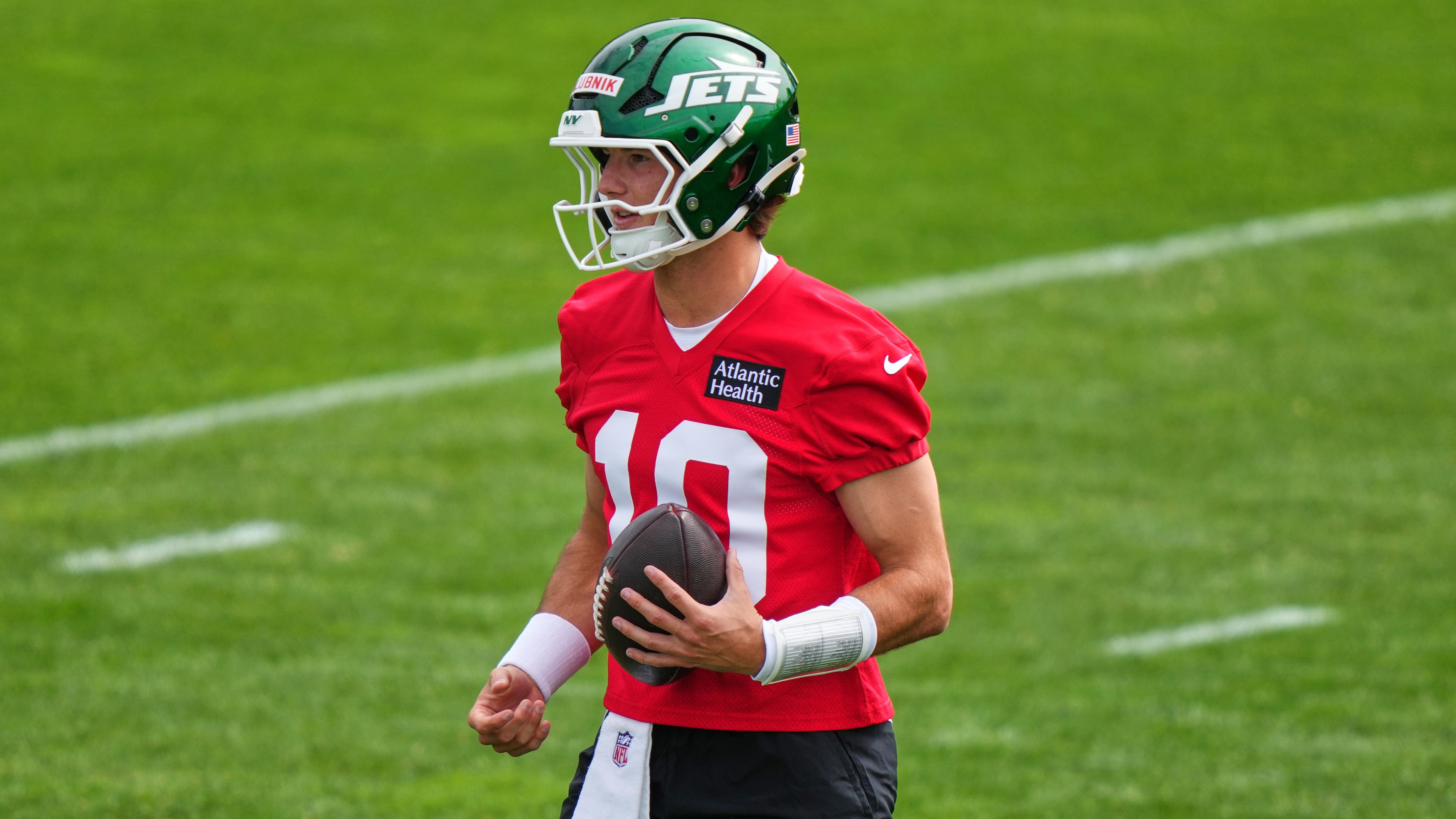 Jets Rookies Football
