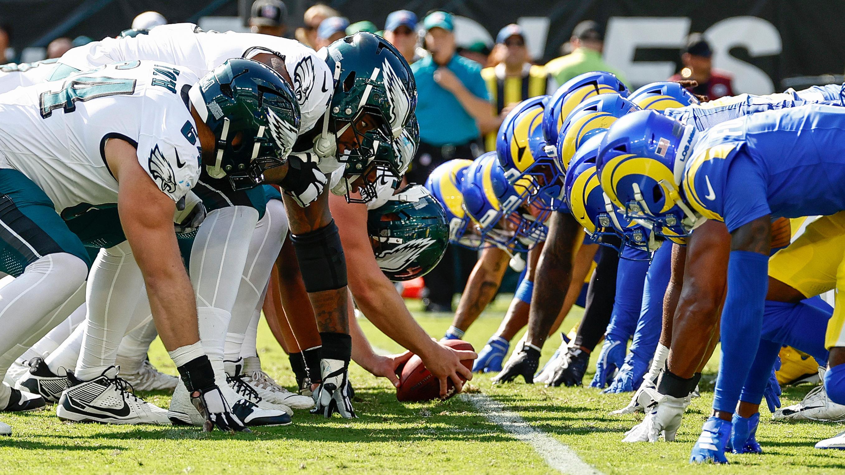Rams Eagles Football