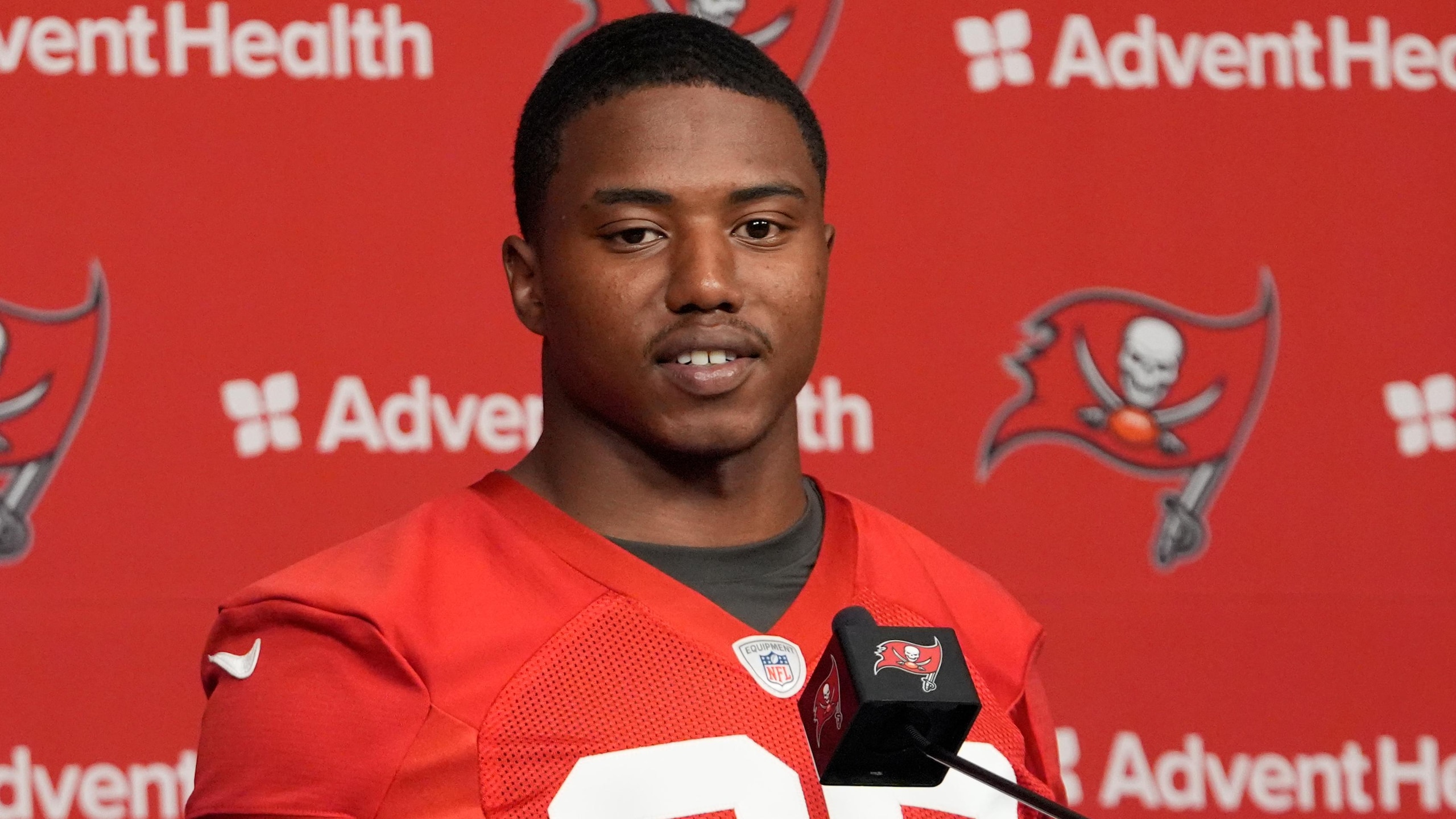 Buccaneers Rookies Football
