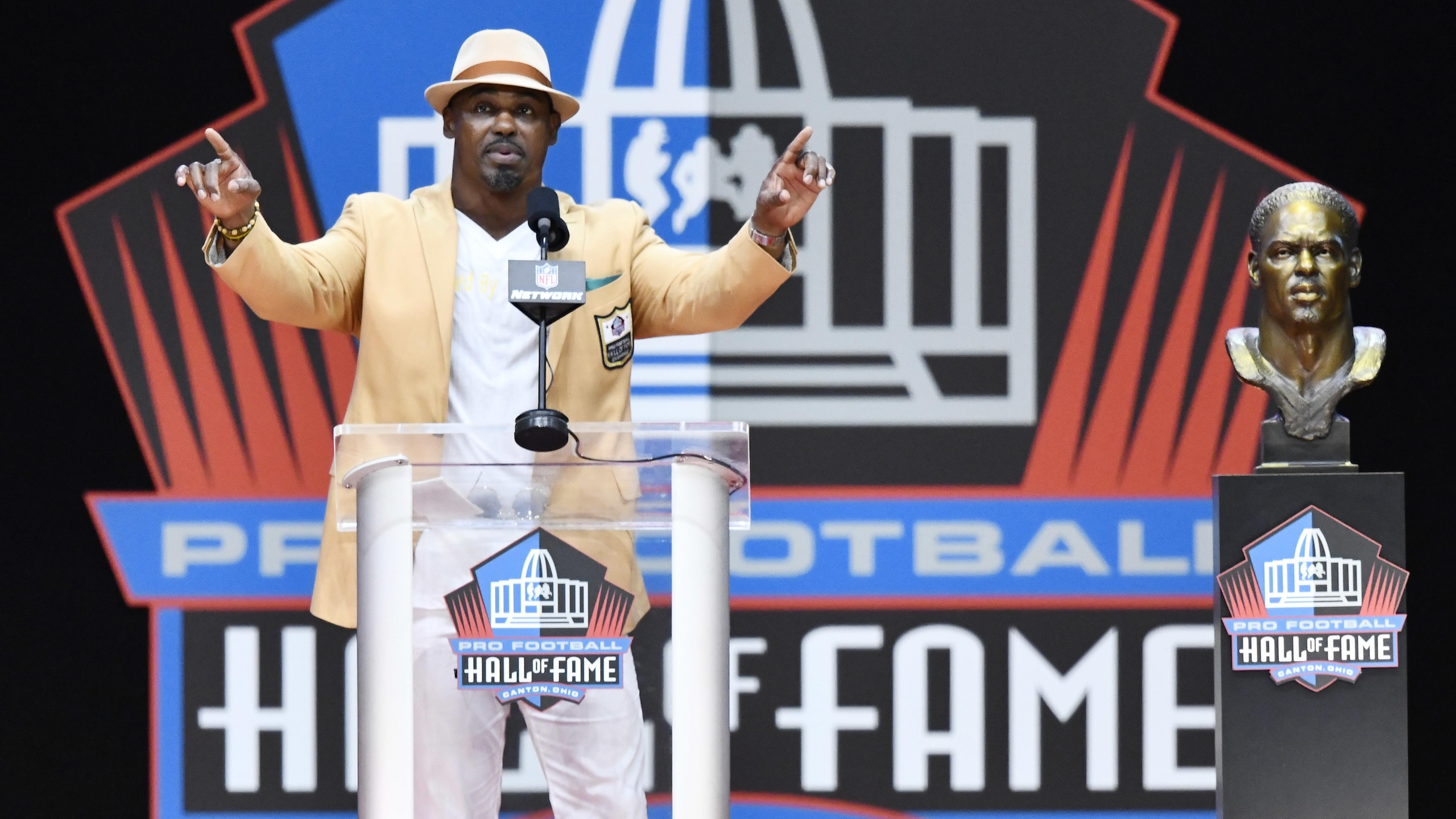 Hall of Fame Football