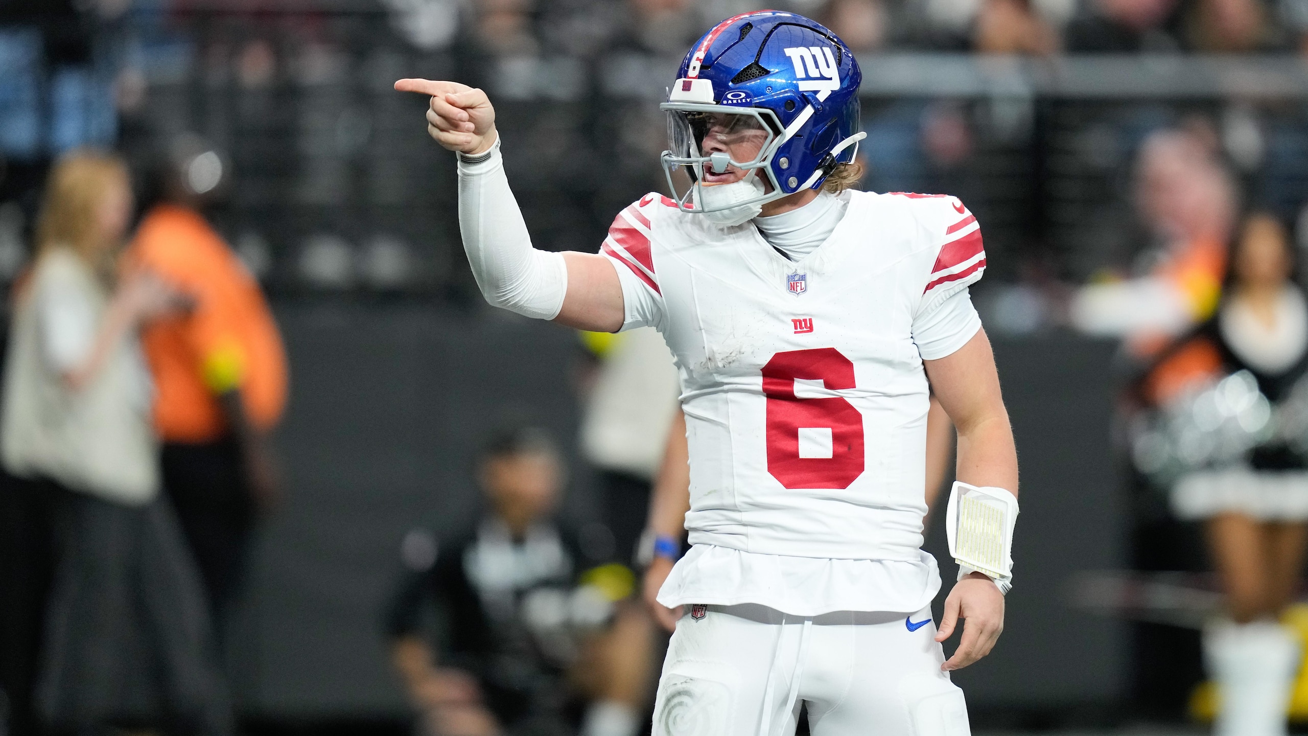 Giants Raiders Football