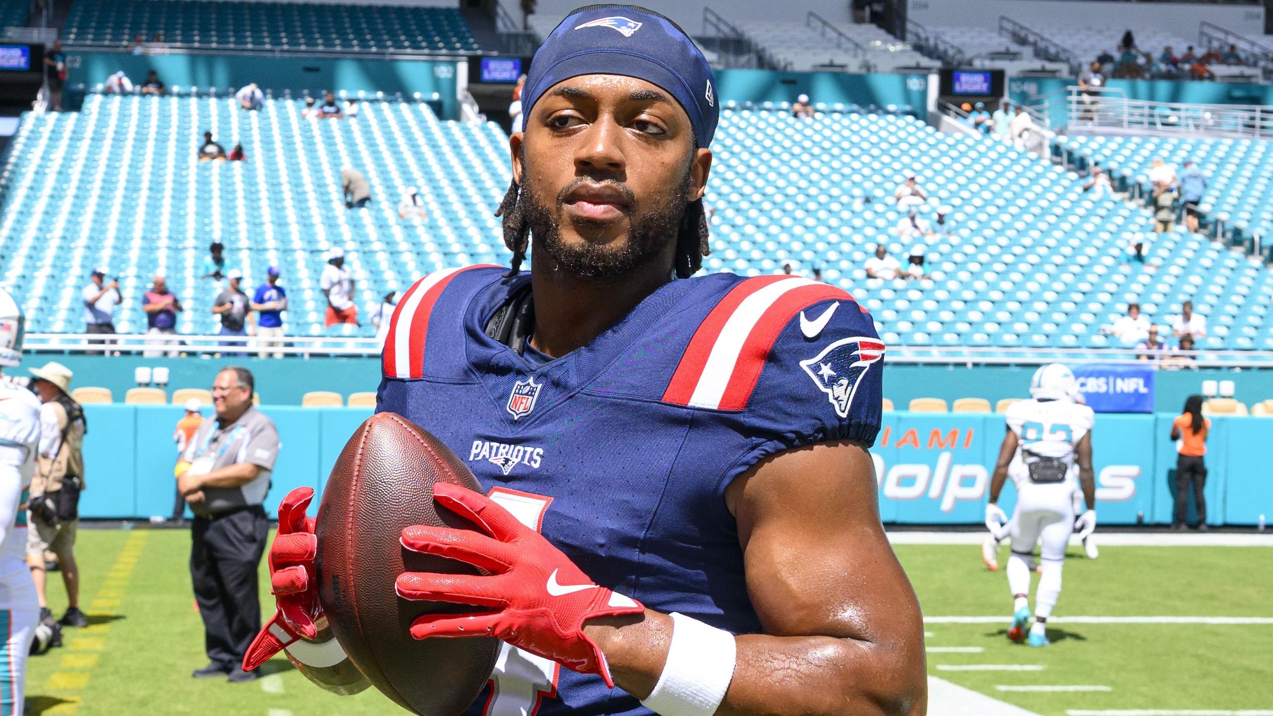 Patriots Dolphins Football