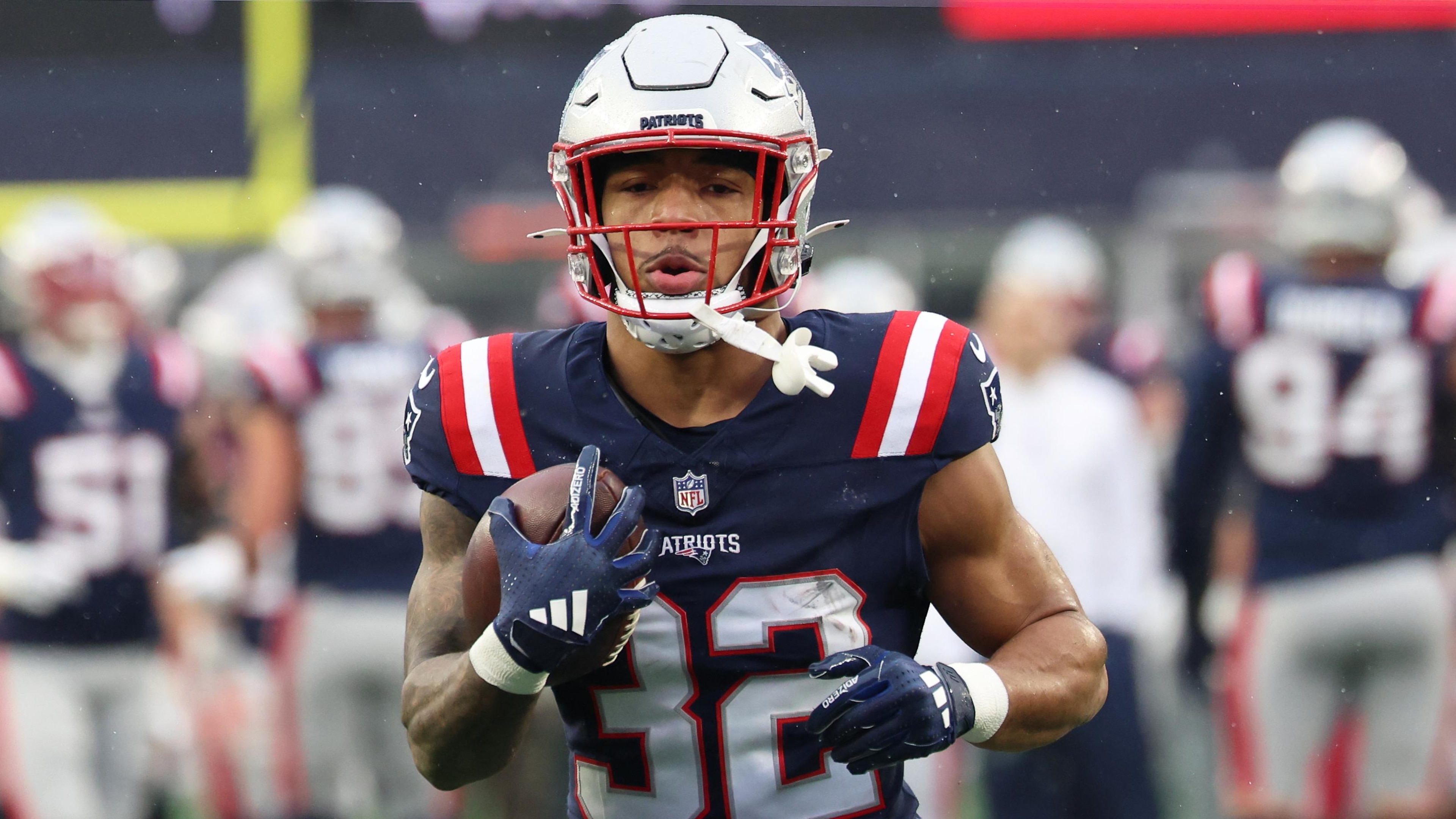 Texans Patriots Football