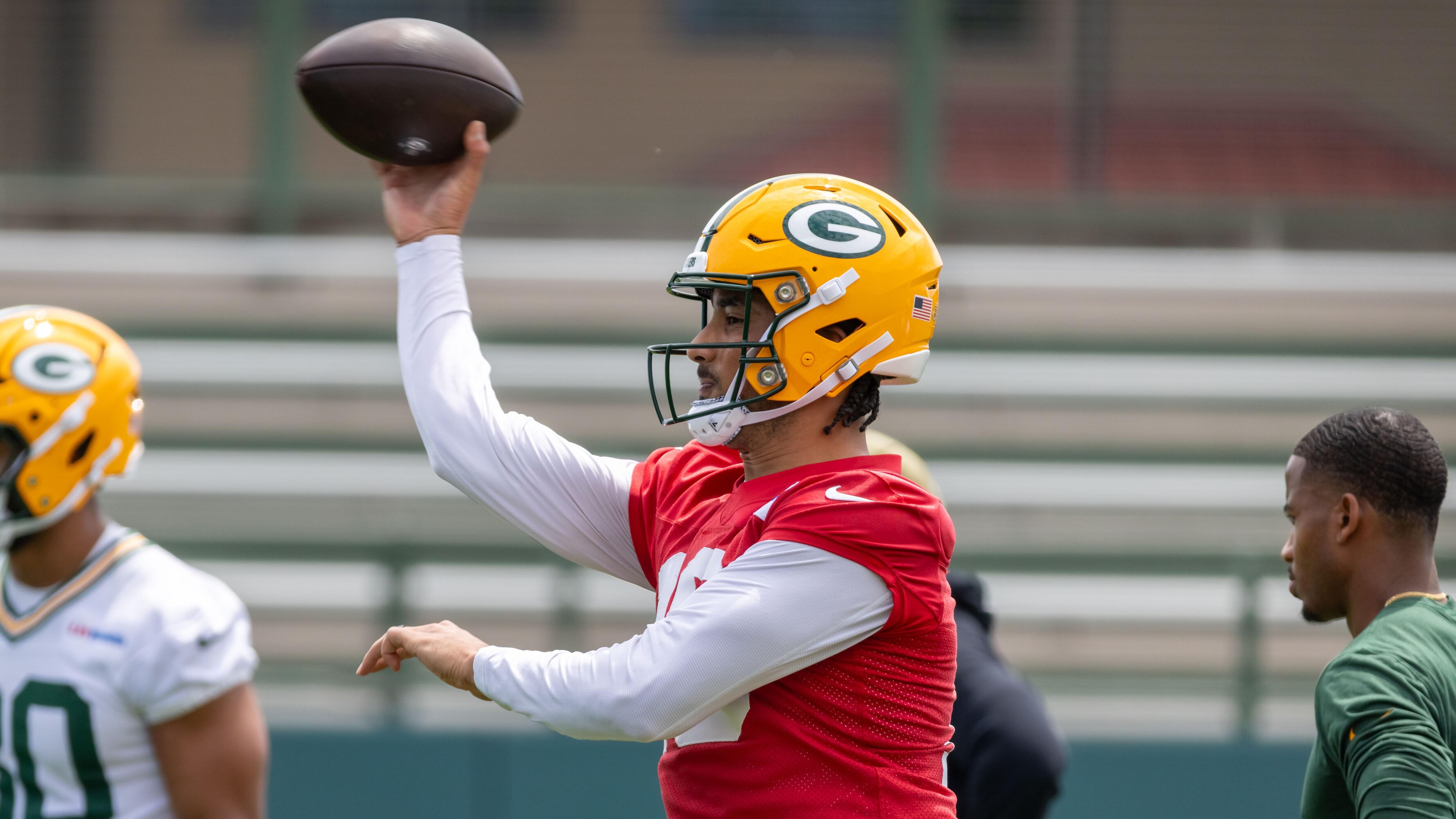 Packers' Jordan Love Jokes About Bench Press Gains With Dad Strength on Video After Daughter's Birth