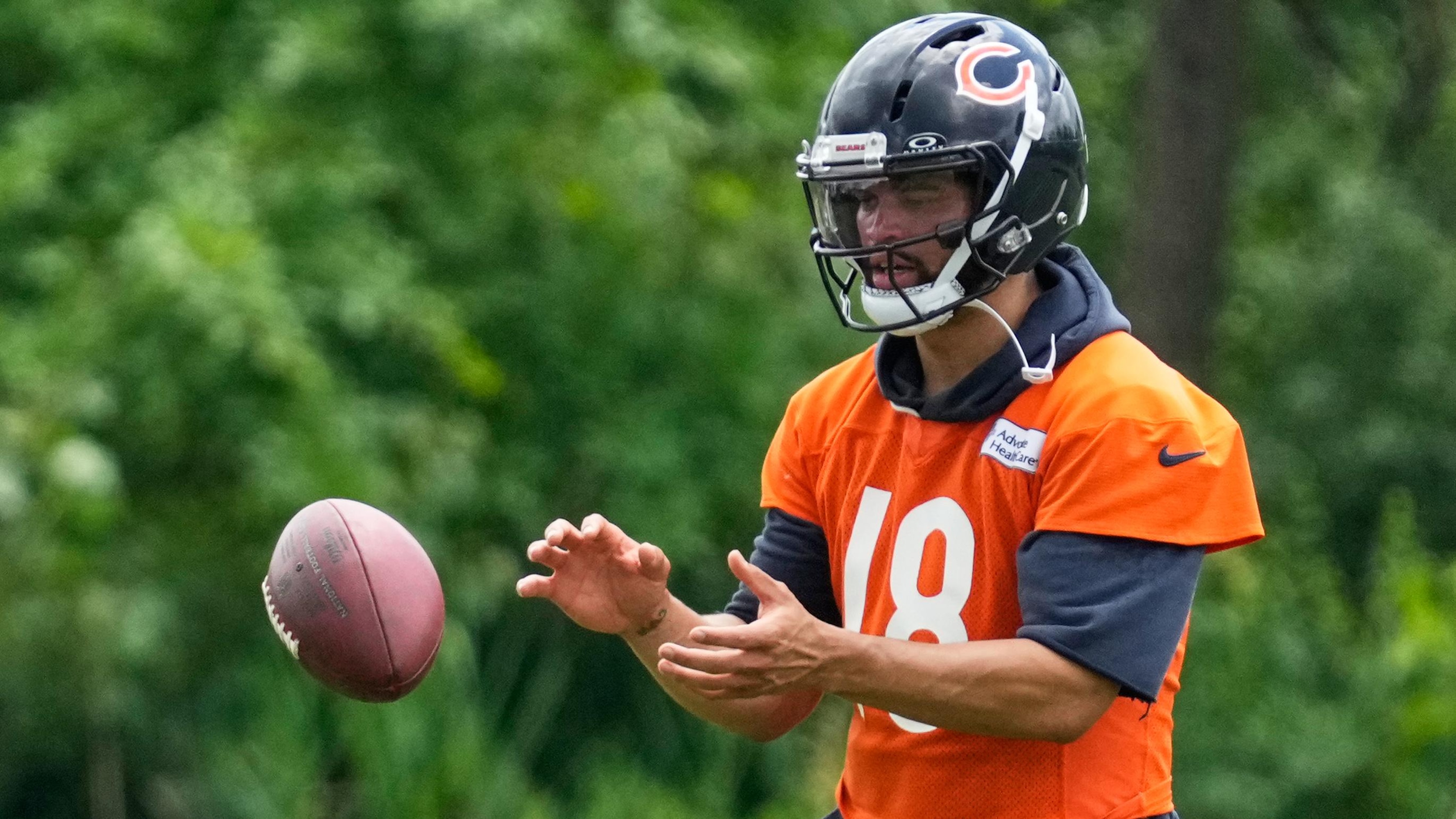 Caleb Williams Reacts to Bears Stadium Buzz Involving Indiana, Arlington Heights, Chicago - Bleacher Report image