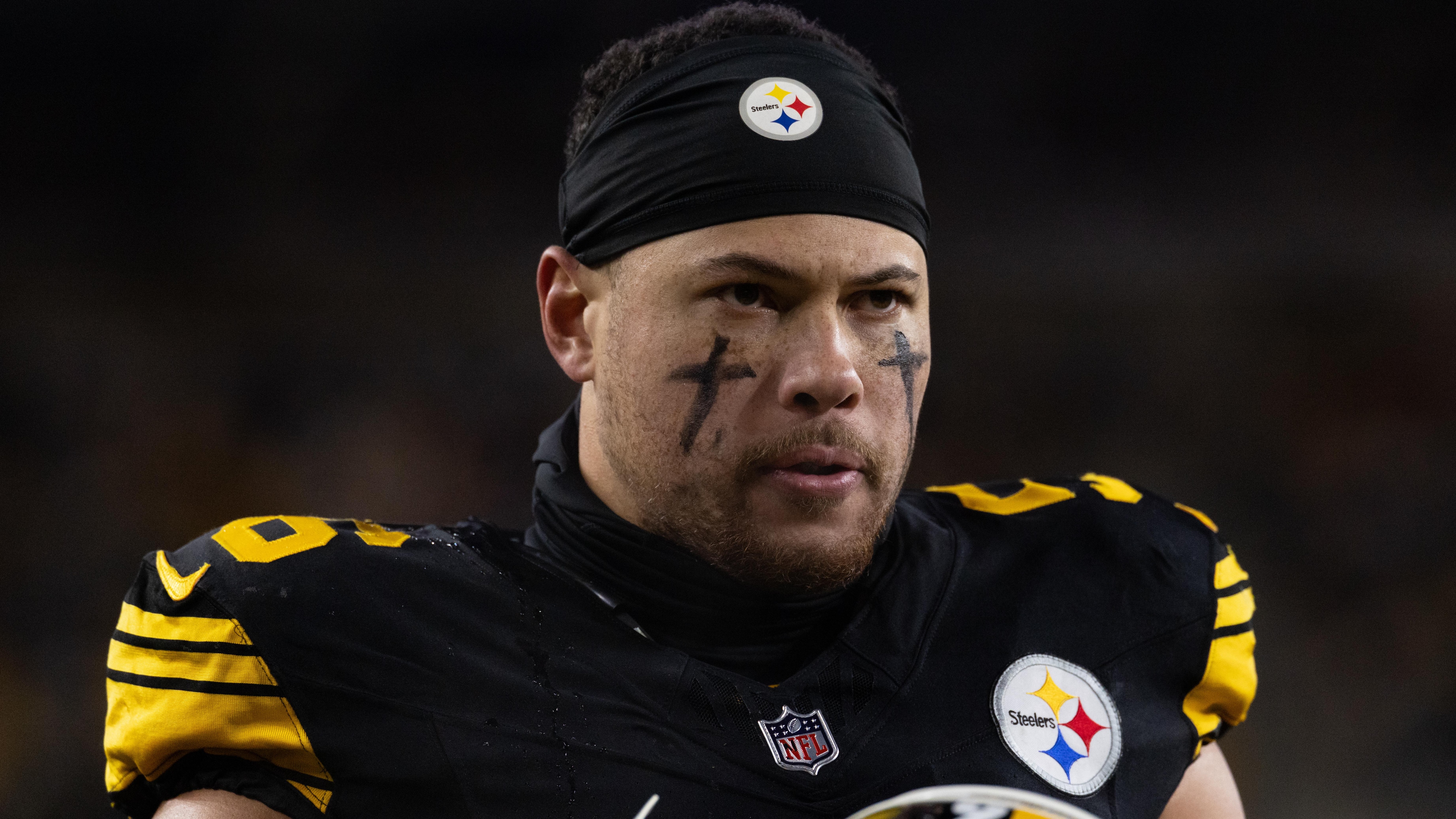 Dolphins Steelers Football