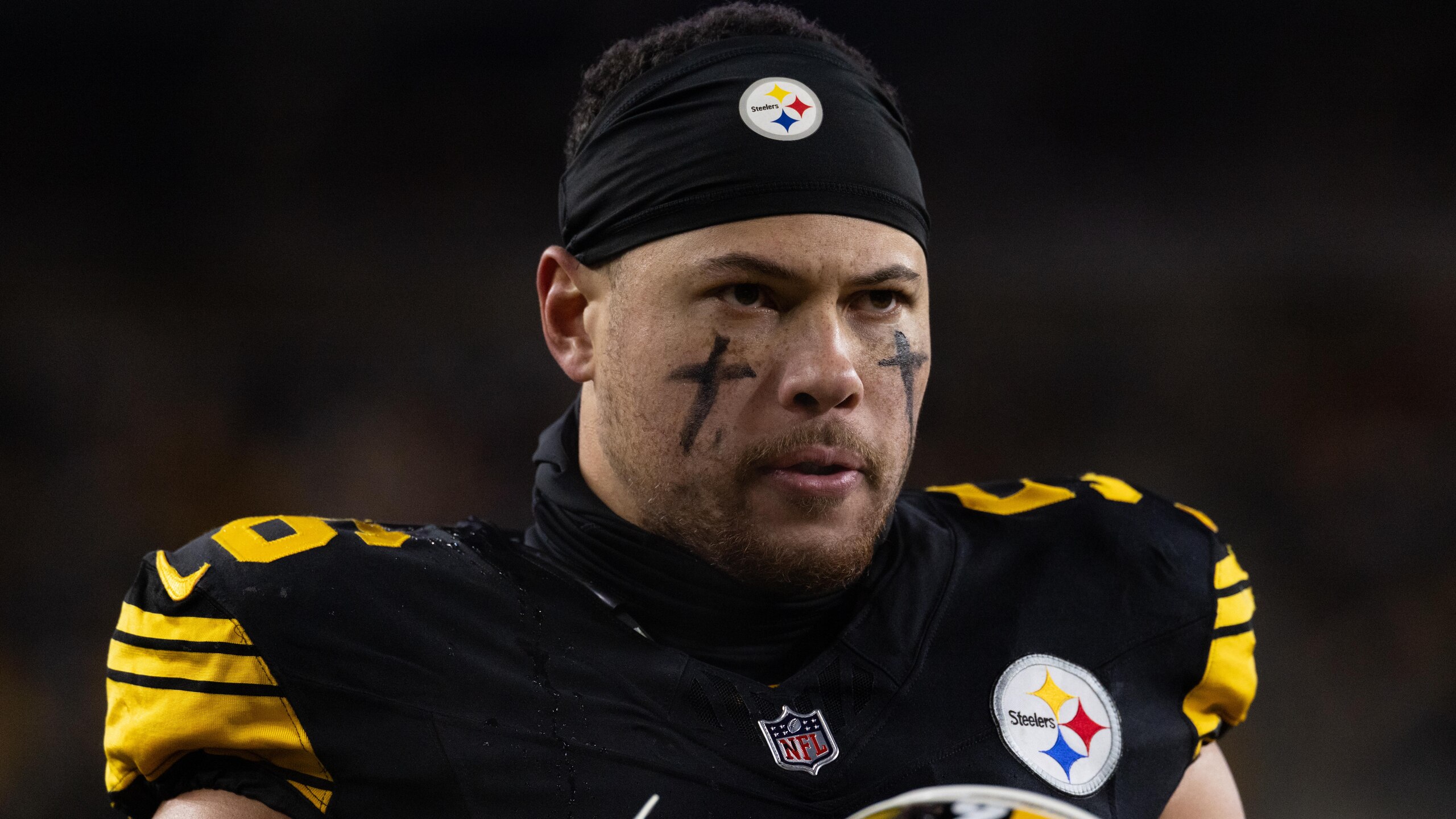 Dolphins Steelers Football