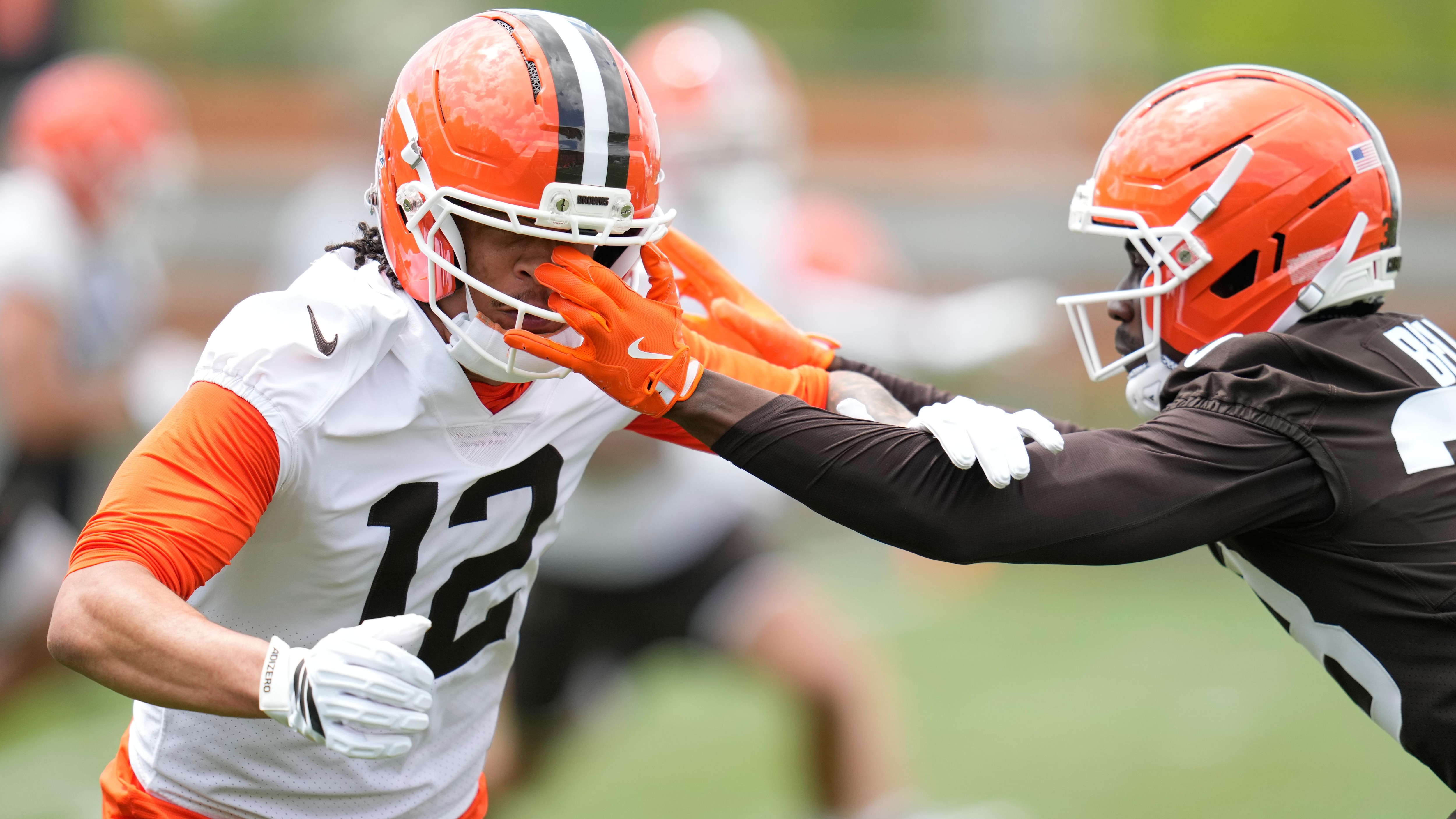 Browns Rookies Football