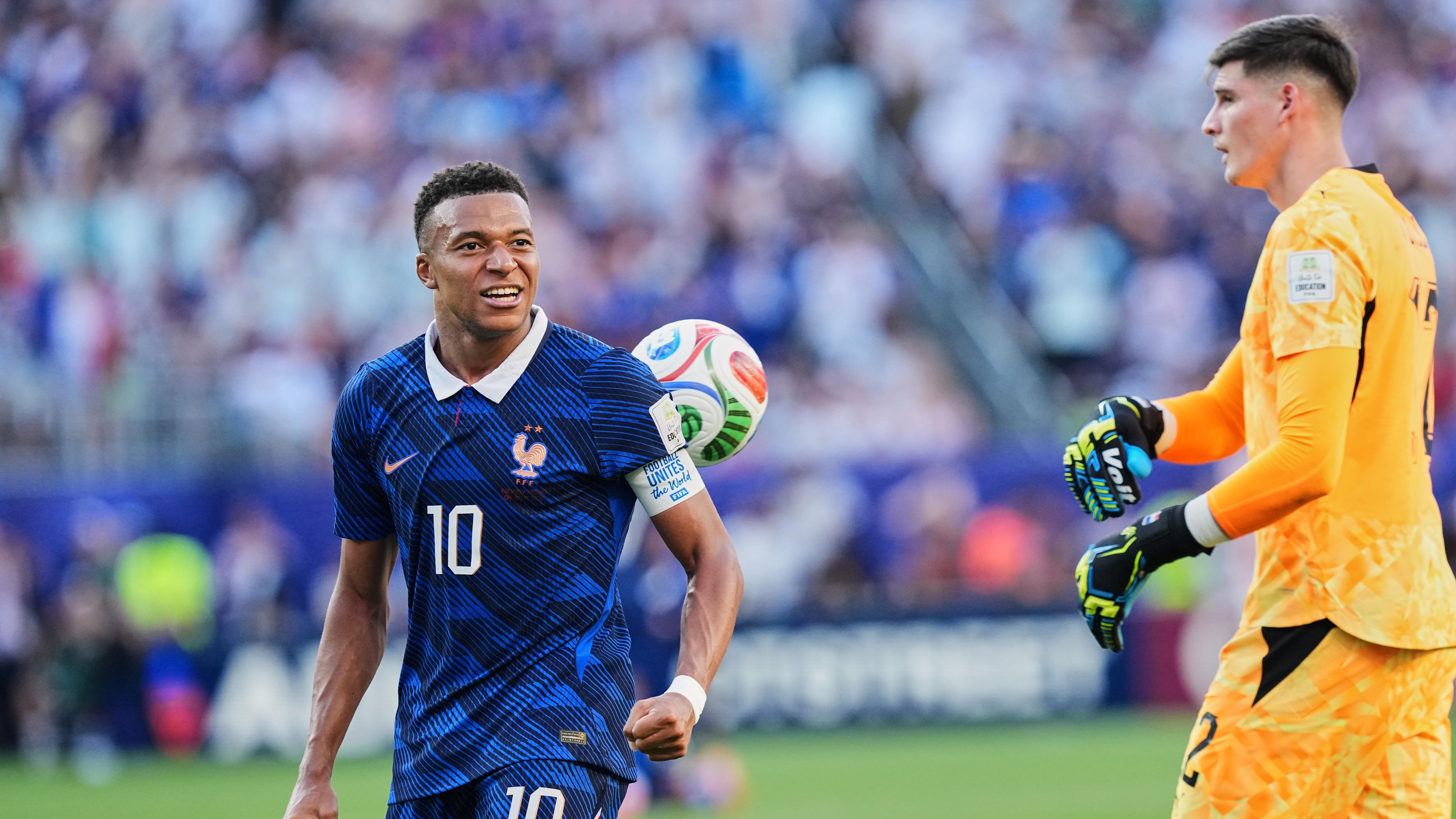 Paraguay France WCup Soccer