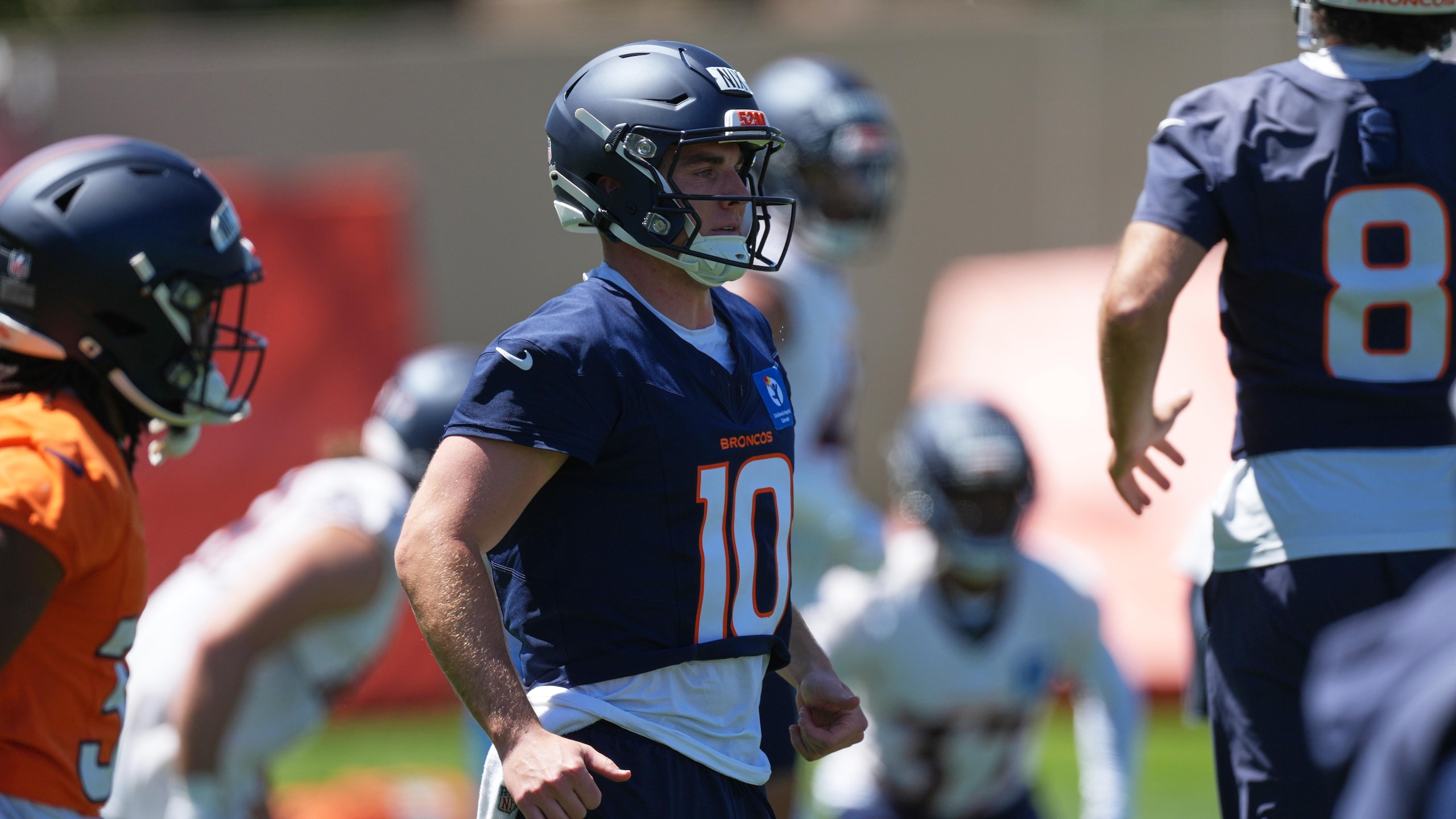 Broncos Football