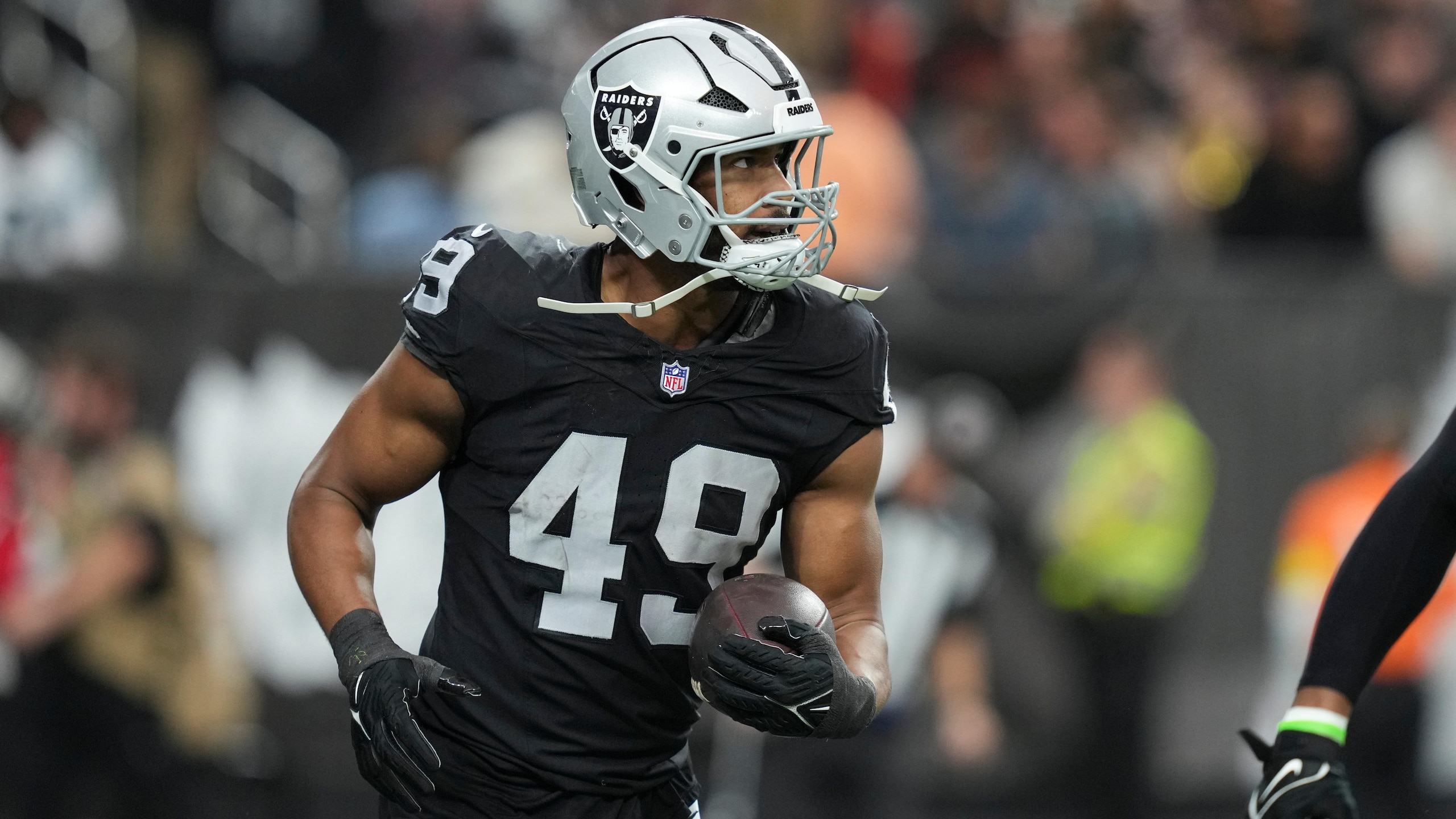 Browns Raiders Football