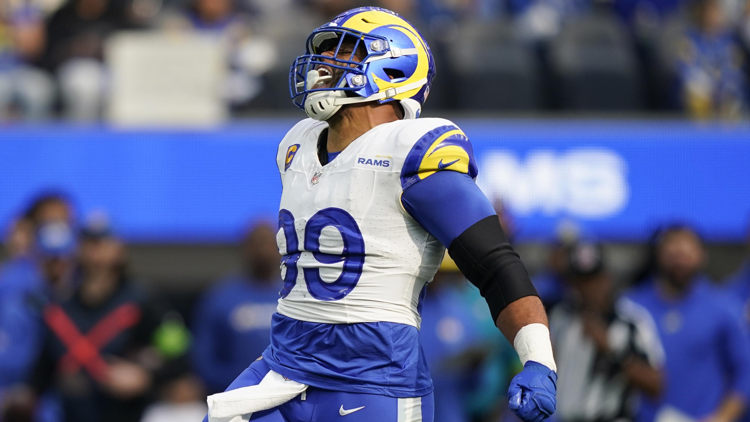 Browns Rams Football