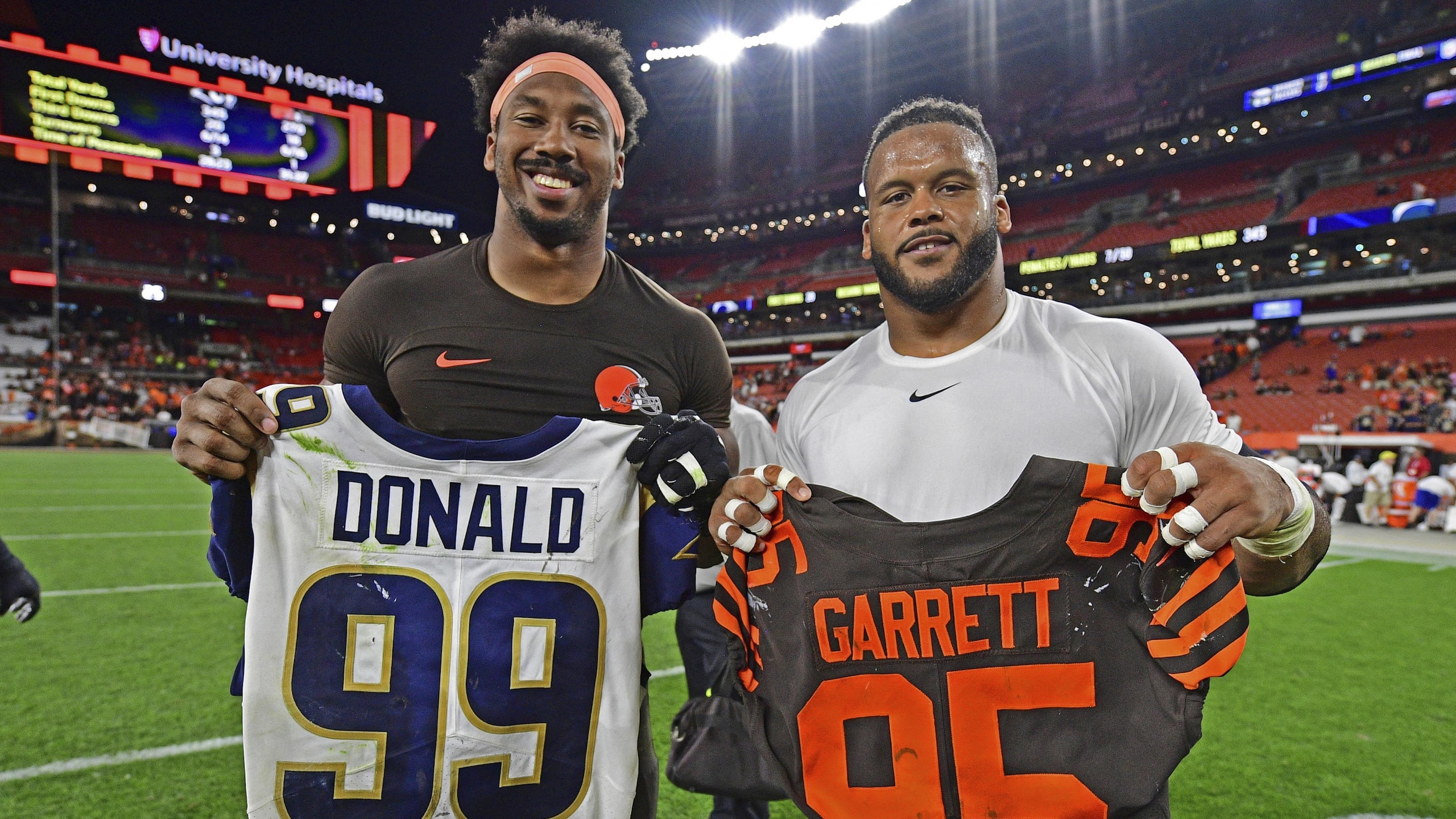 Rams Browns Football