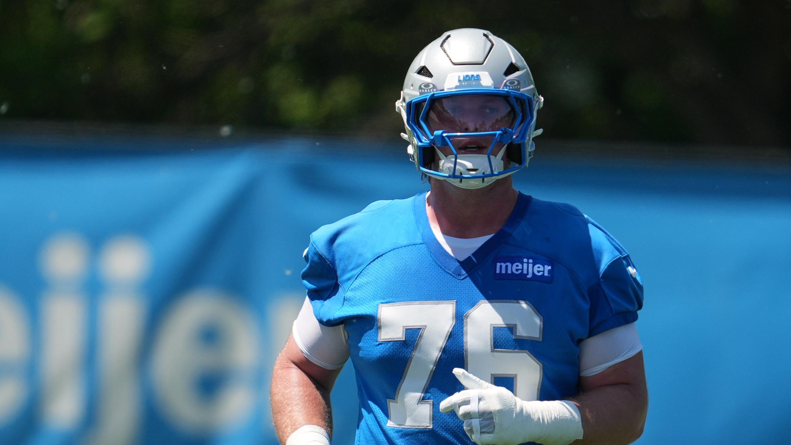Lions Football