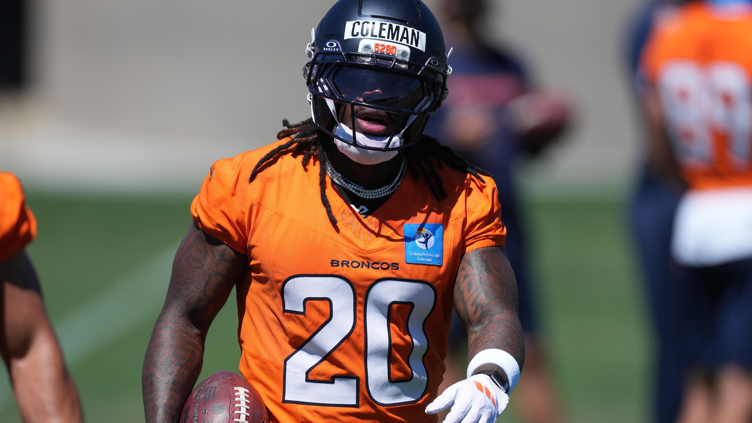 Broncos Football