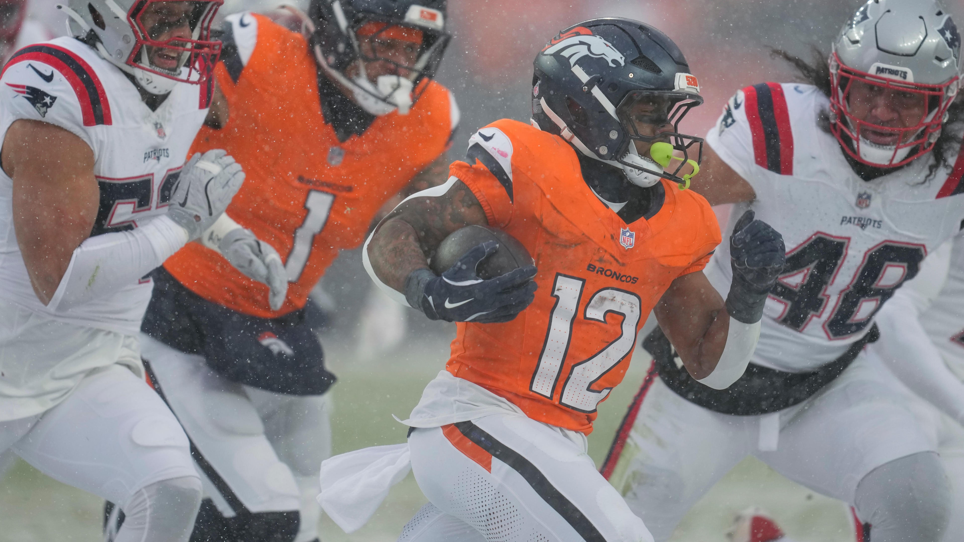 Patriots Broncos Football