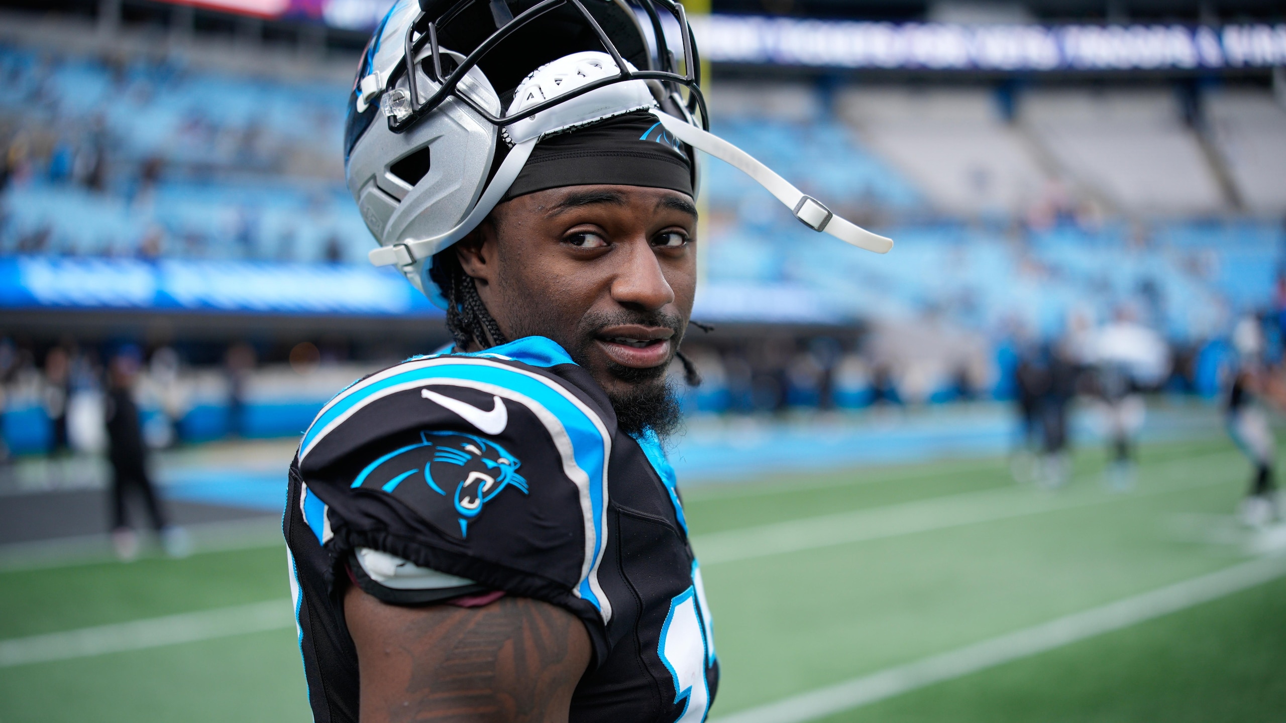 Rams Panthers Football