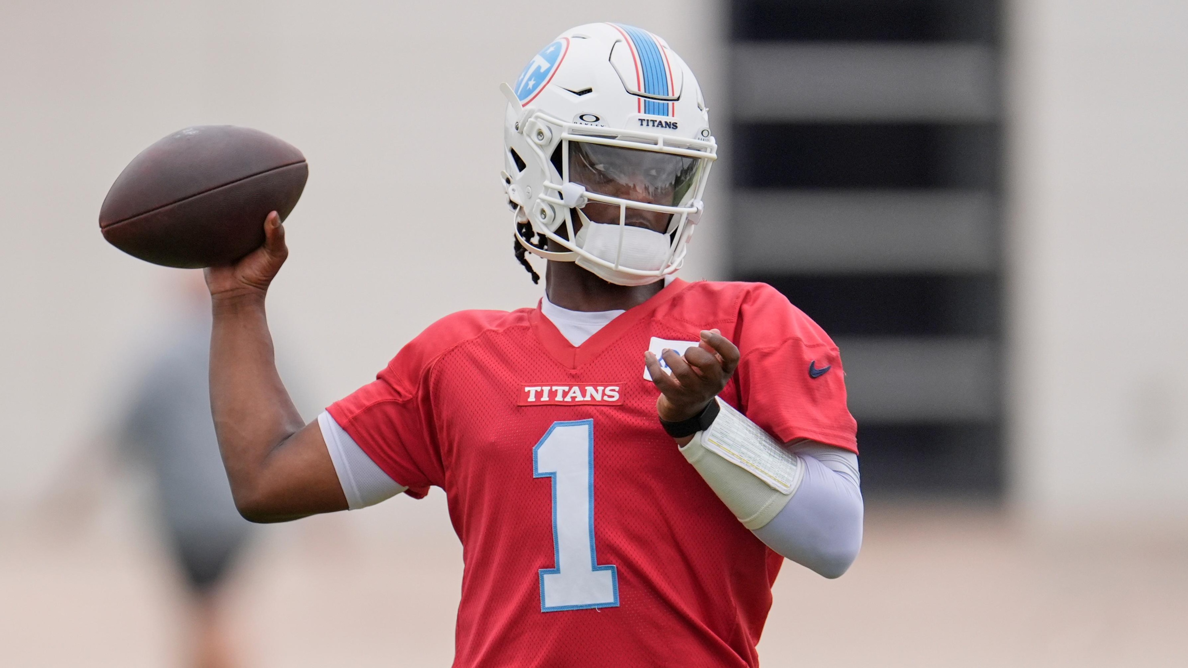 Titans Football