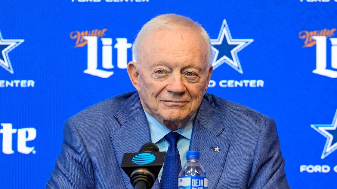 Jerry Jones Teases Trade Talks, Likes Cowboys Being Discounted as NFL Title Contender - Bleacher Report