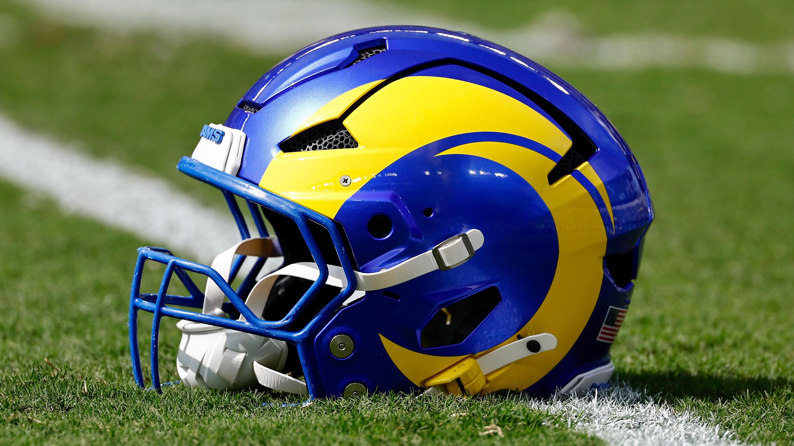 Rams Eagles Football