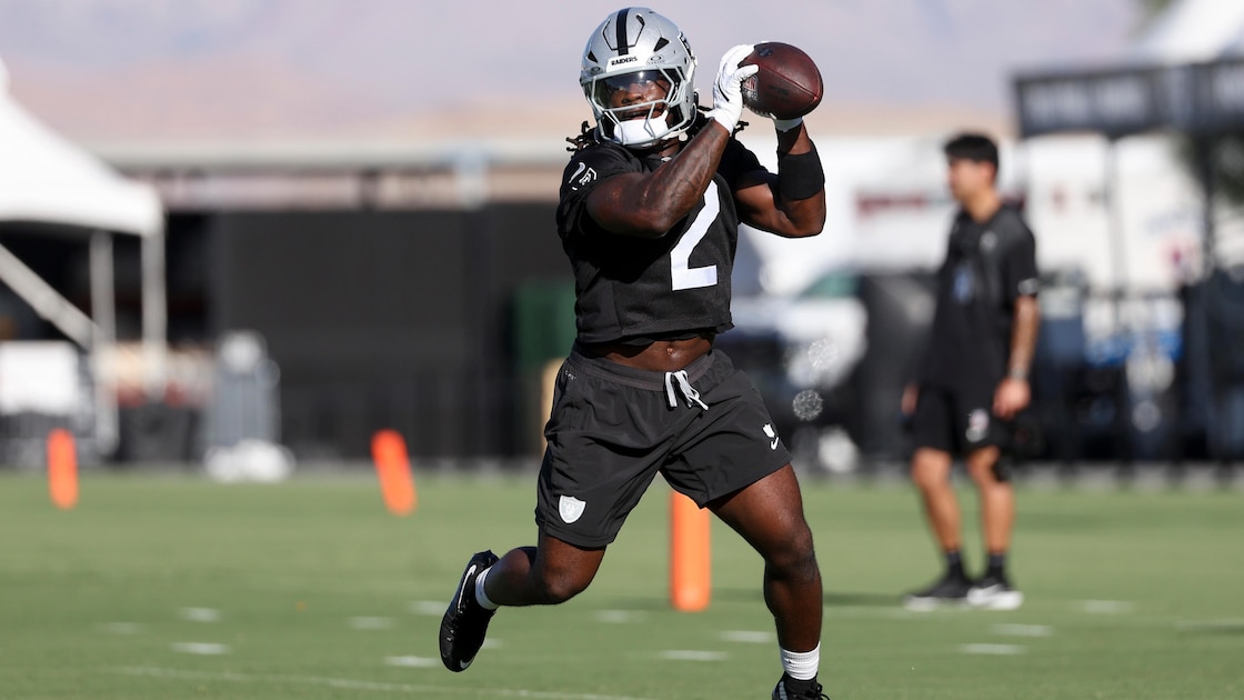 Raiders RB Ashton Jeanty Suffers Leg Injury in Practice