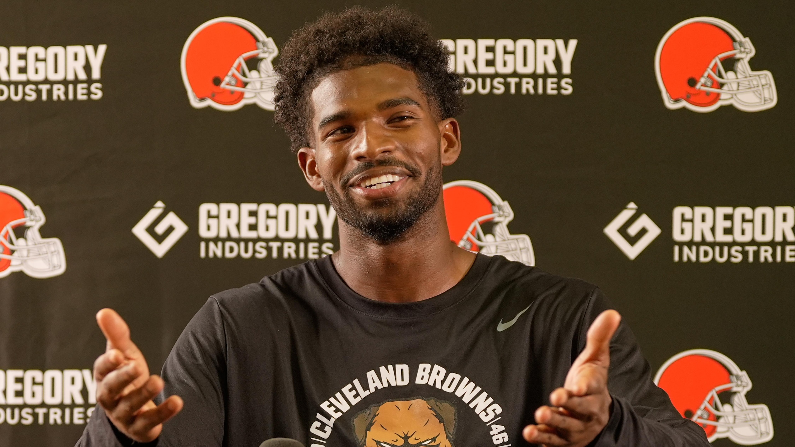 Browns Camp Football