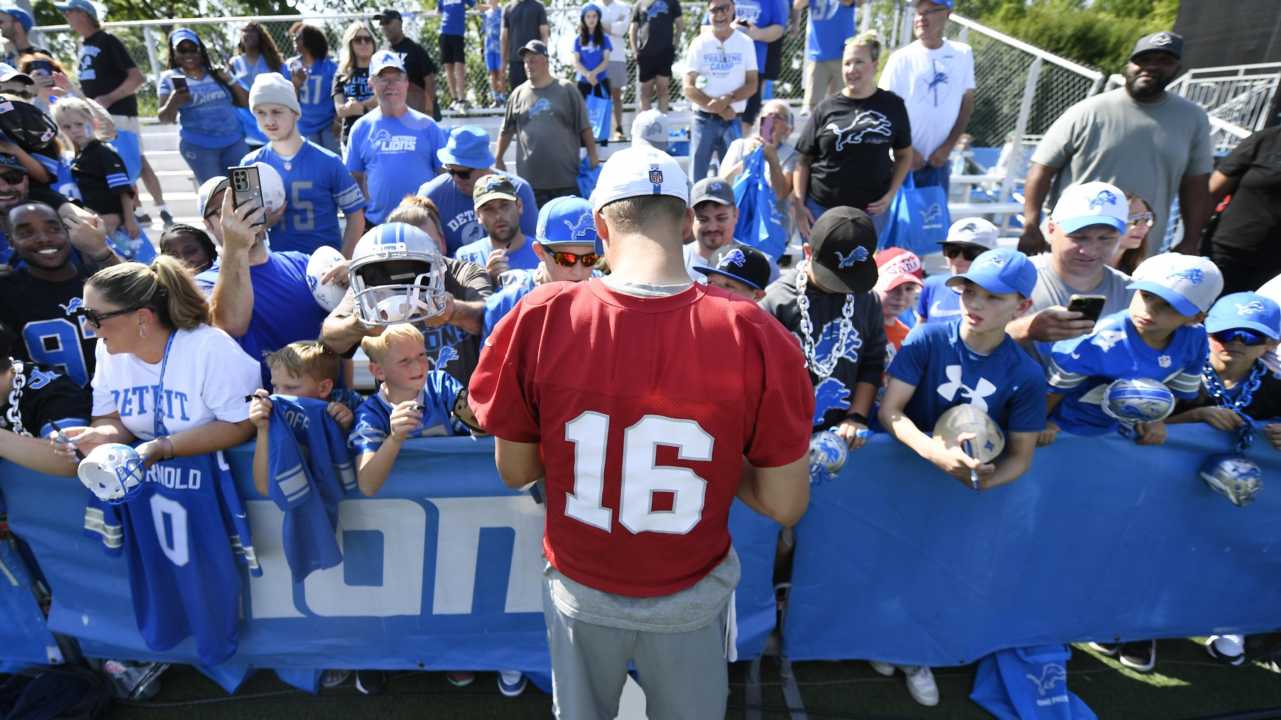 Lions Football