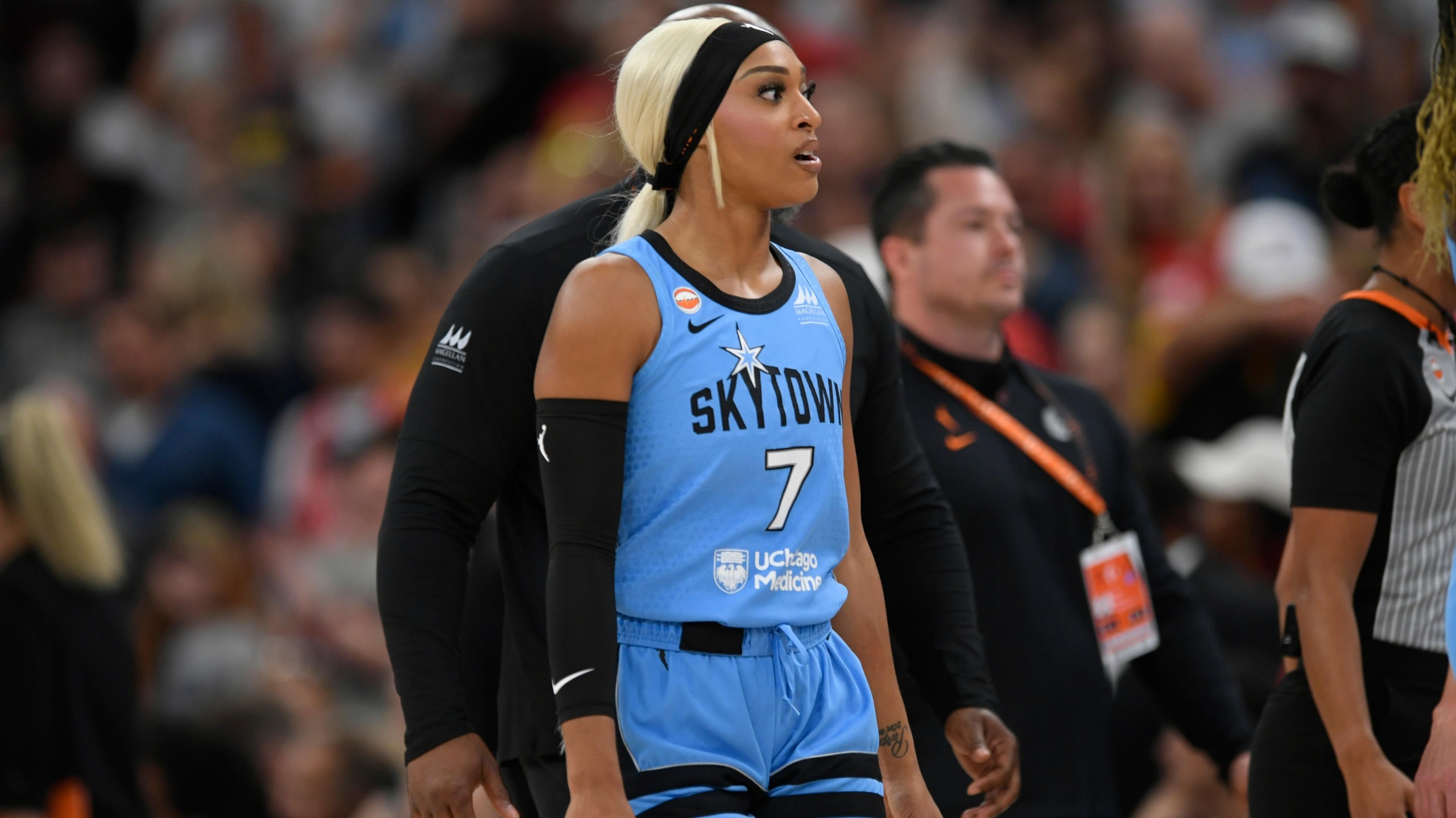 Fever Sky Basketball