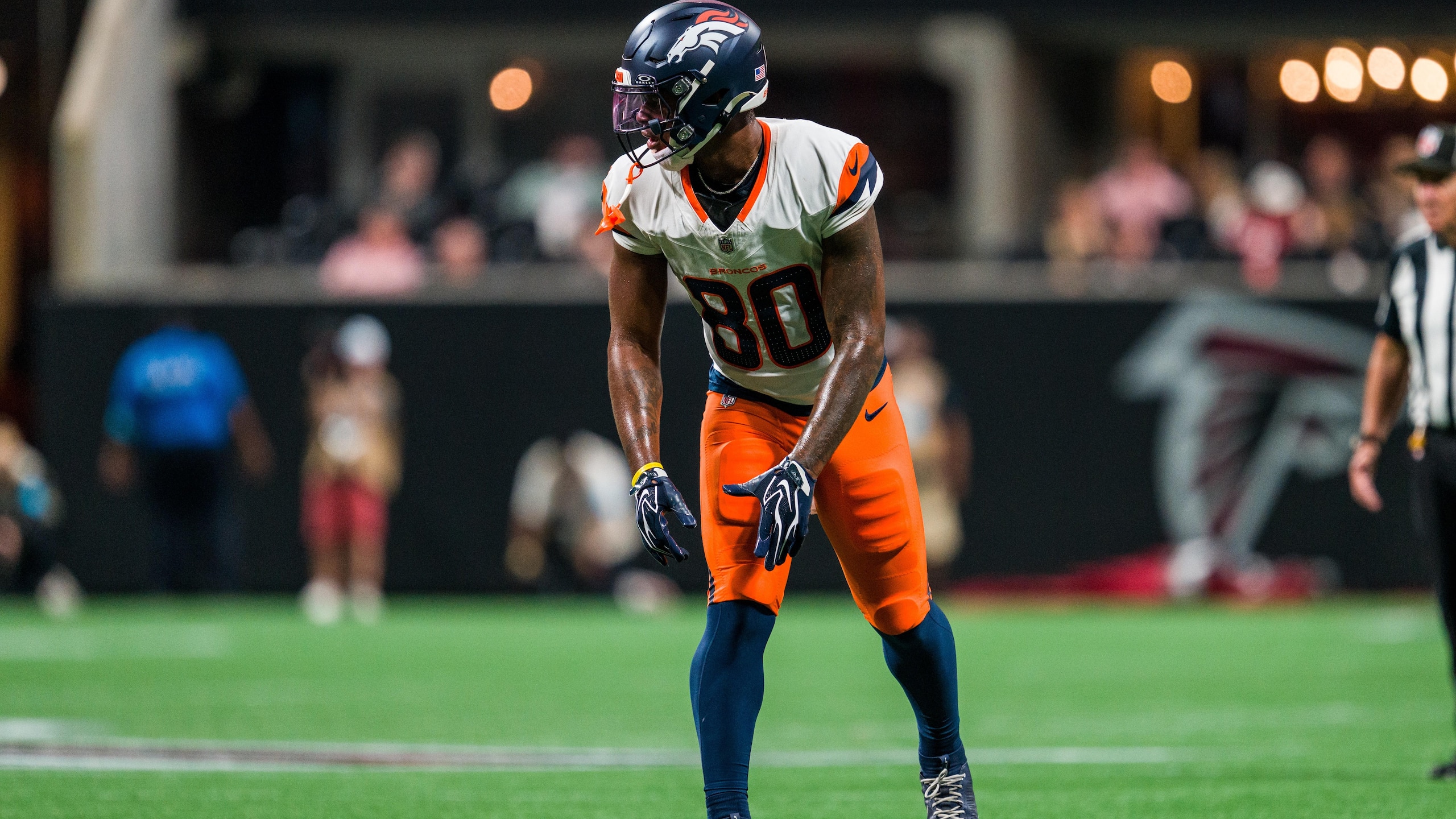 Broncos Falcons Football