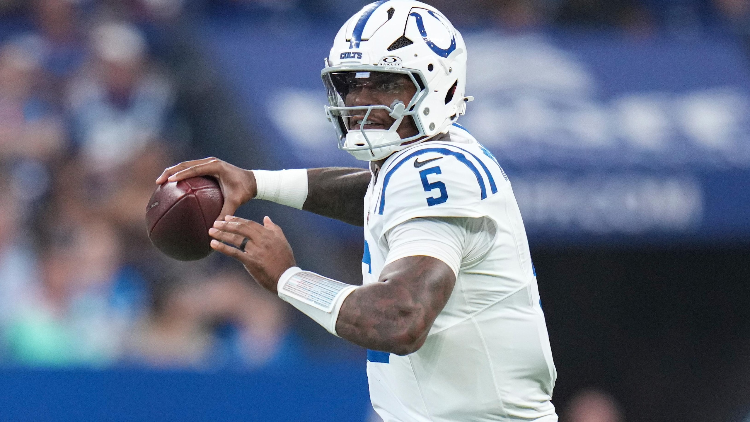 Lions Colts Football