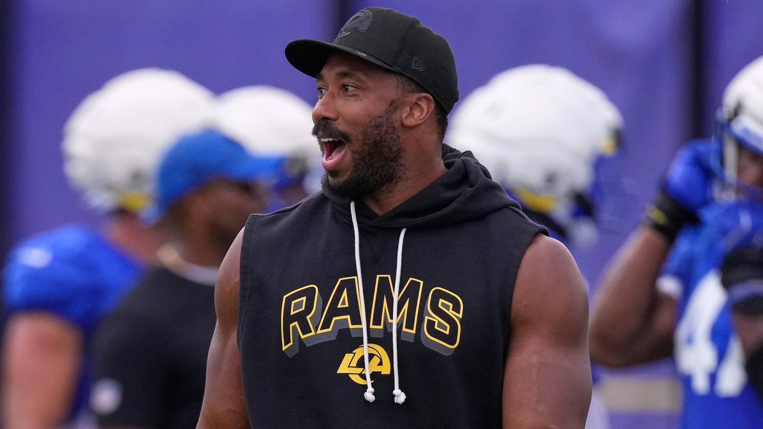 Cowboys Rams Camp Football