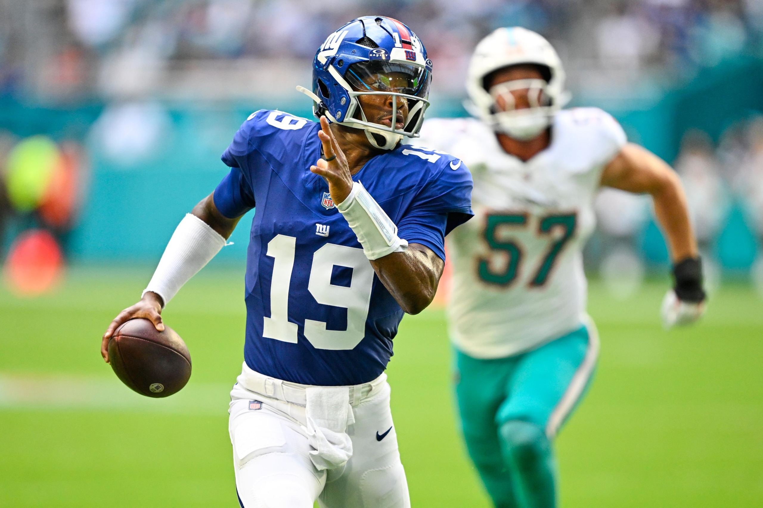 Giants Dolphins Football