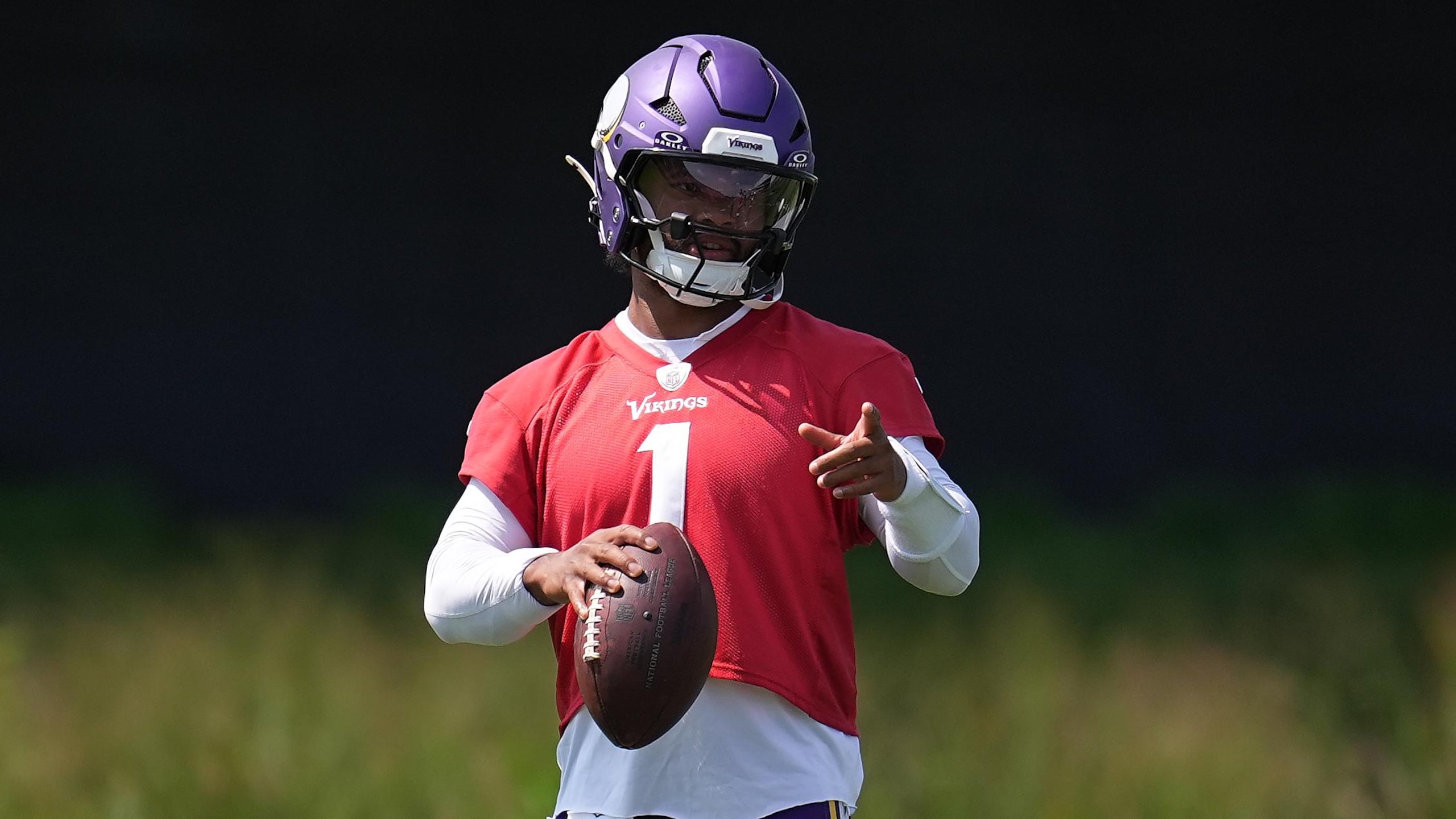 Vikings Camp Football
