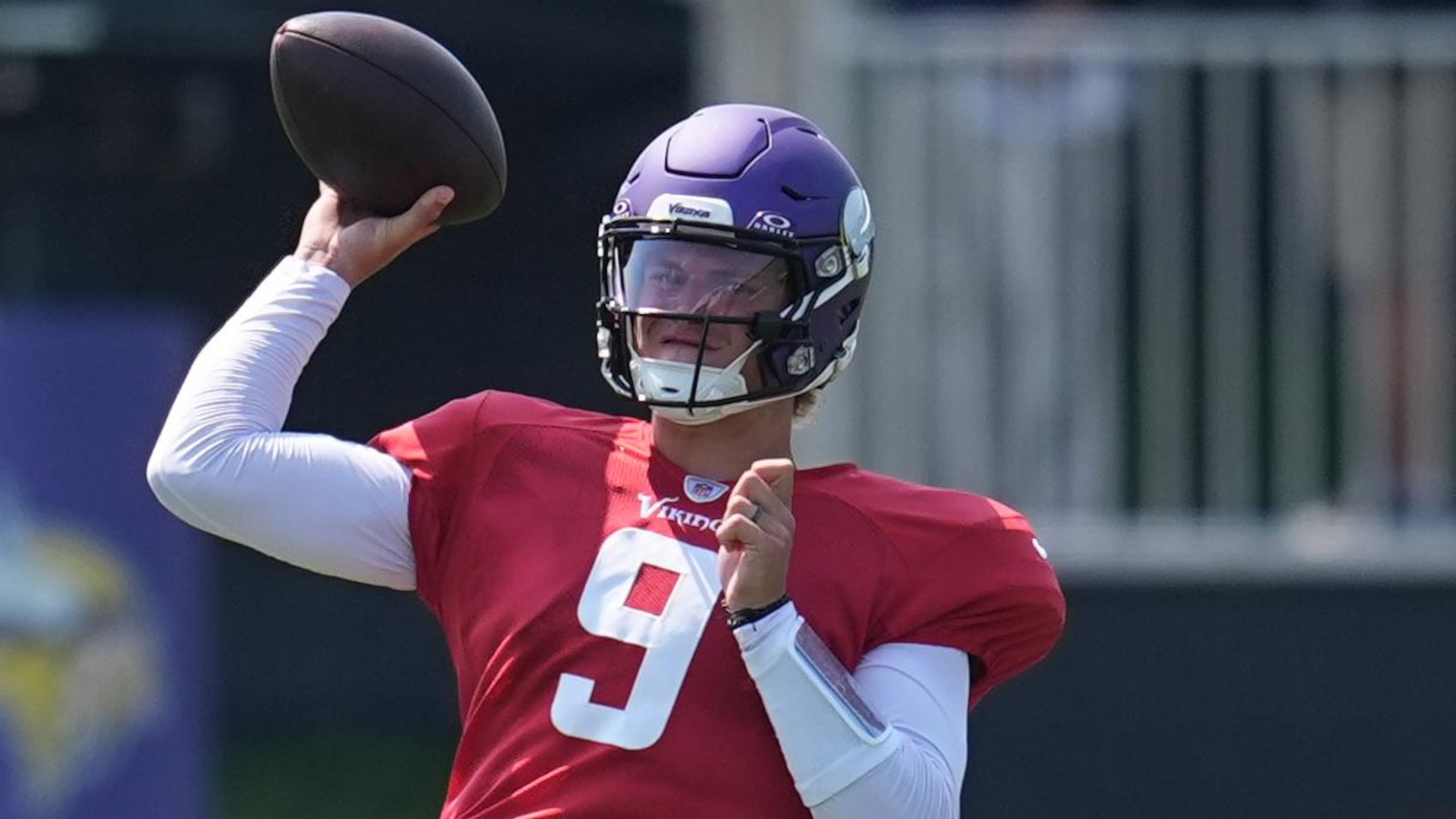 Vikings Camp Football
